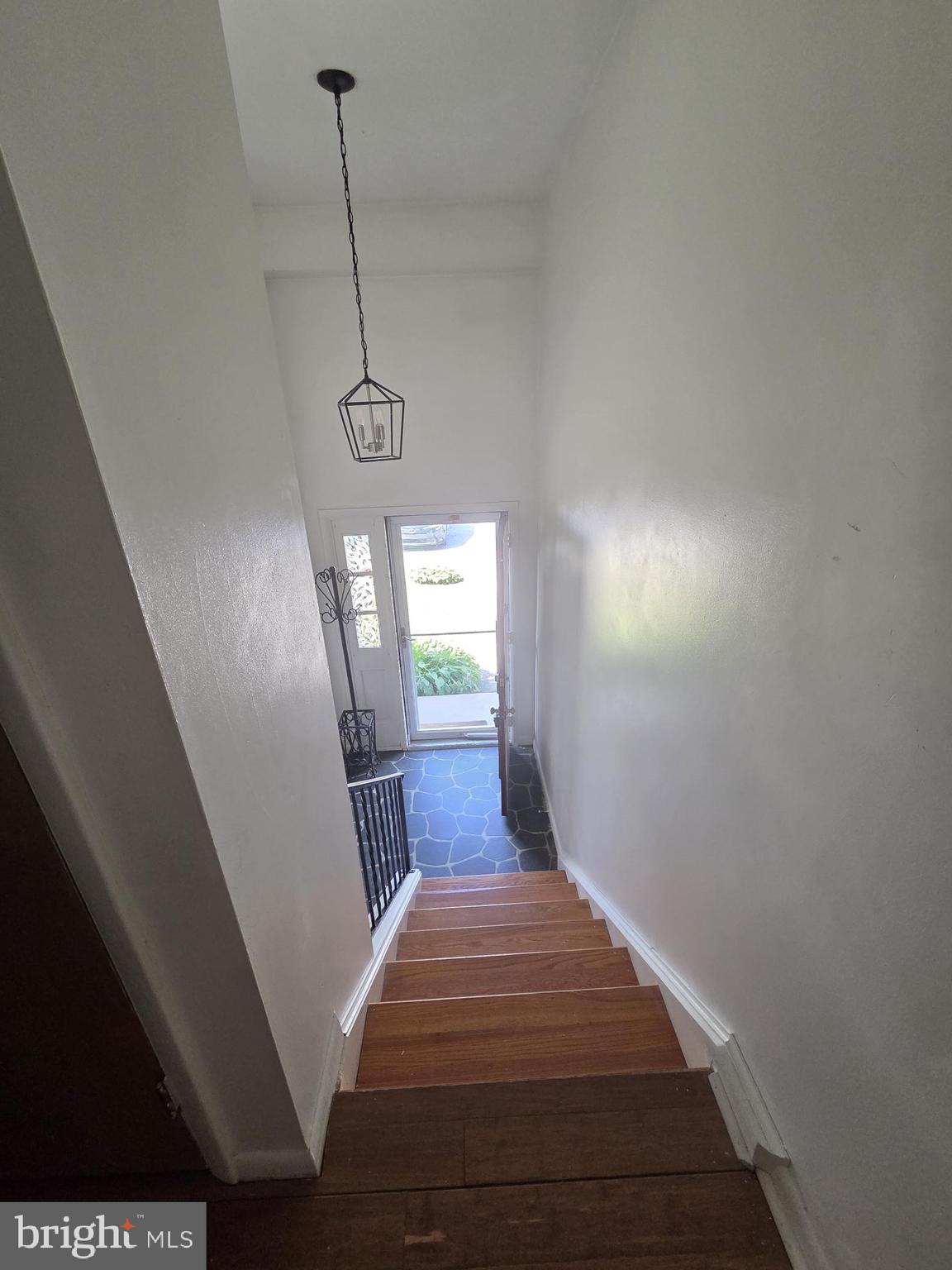 MIDDLETOWN - Residential