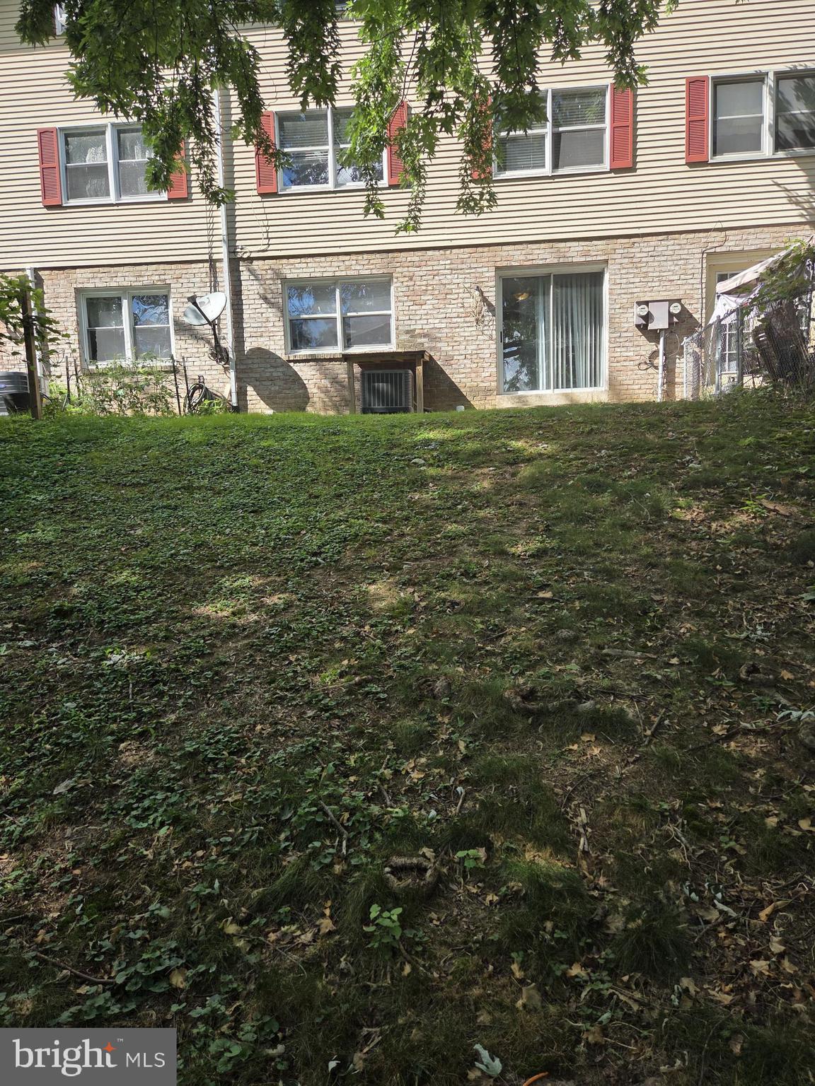 MIDDLETOWN - Residential
