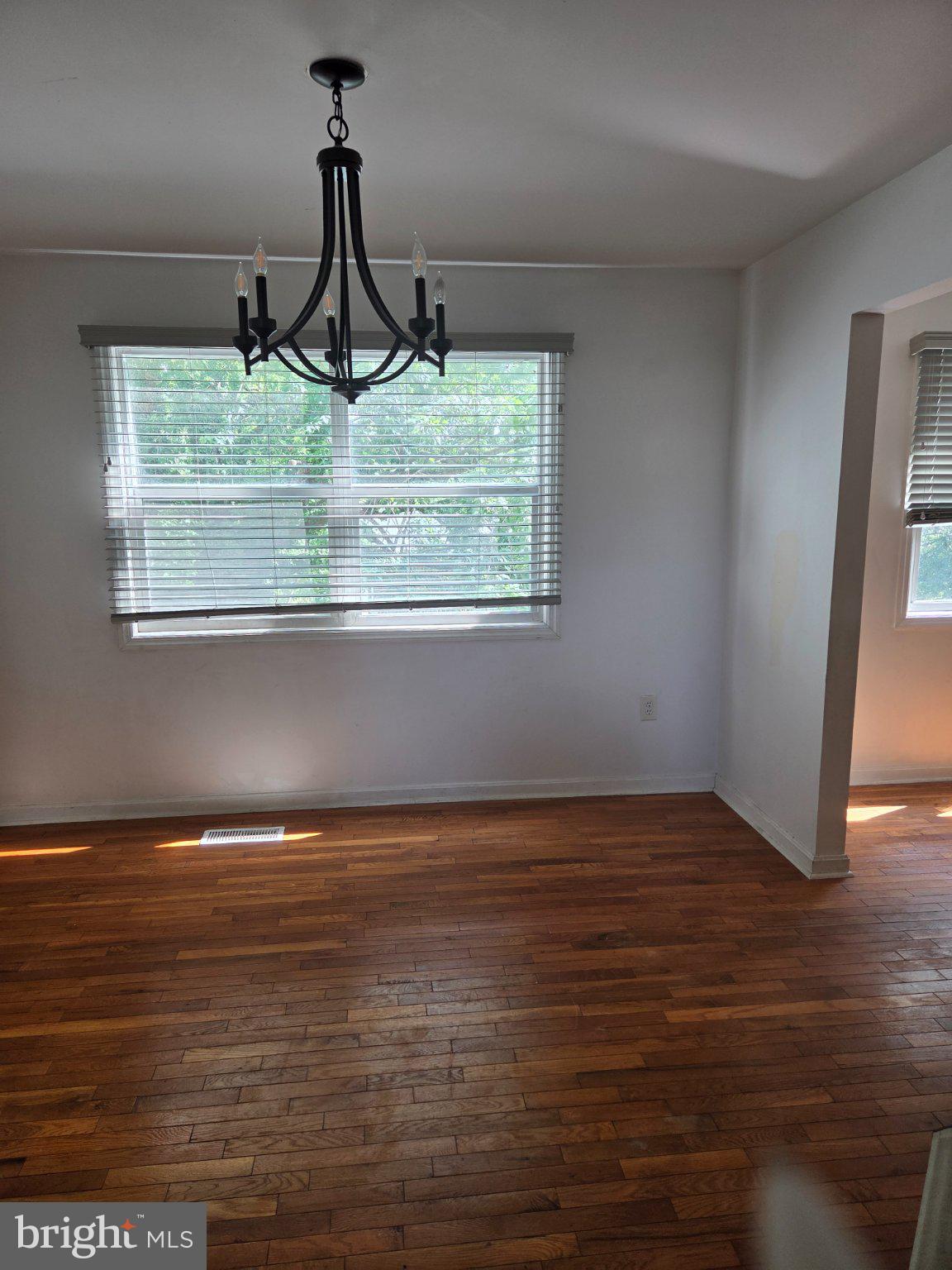 MIDDLETOWN - Residential