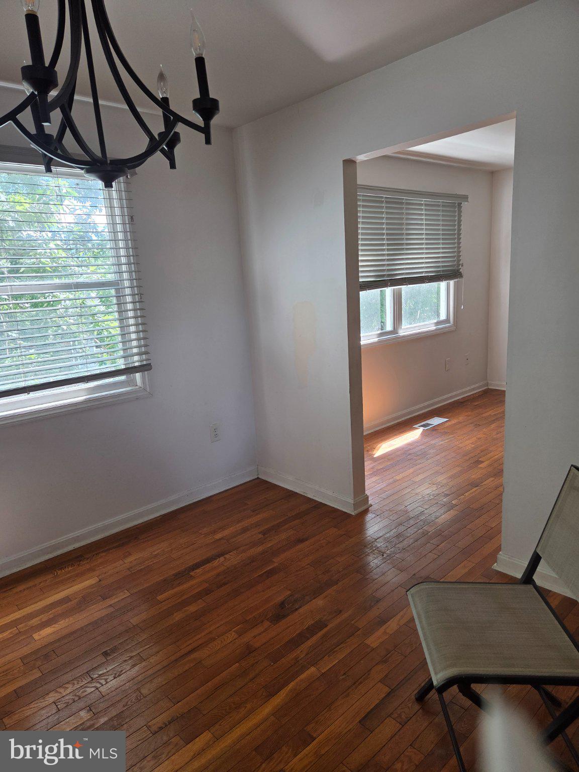 MIDDLETOWN - Residential