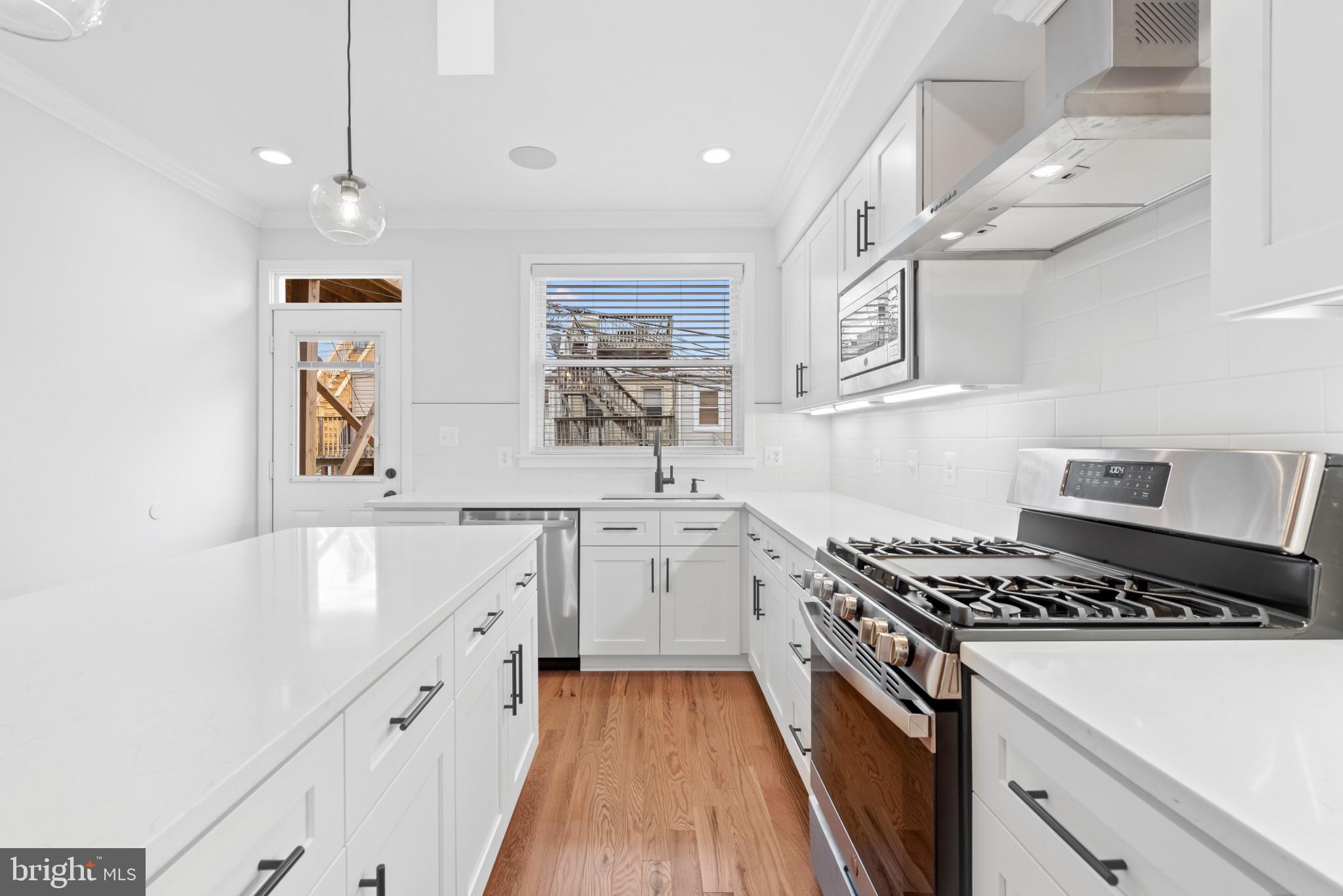 FEDERAL HILL HISTORIC DISTRICT - Residential Lease