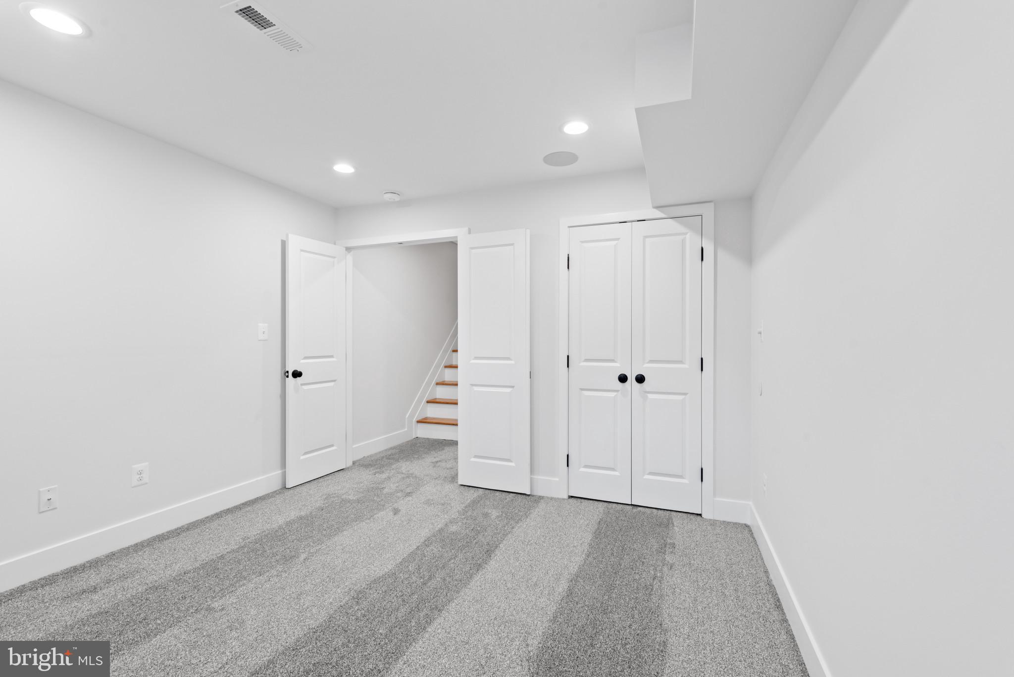 FEDERAL HILL HISTORIC DISTRICT - Residential Lease