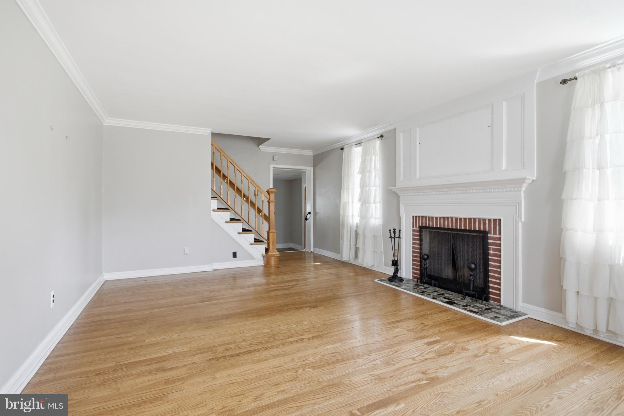STONEY CREEK - Residential