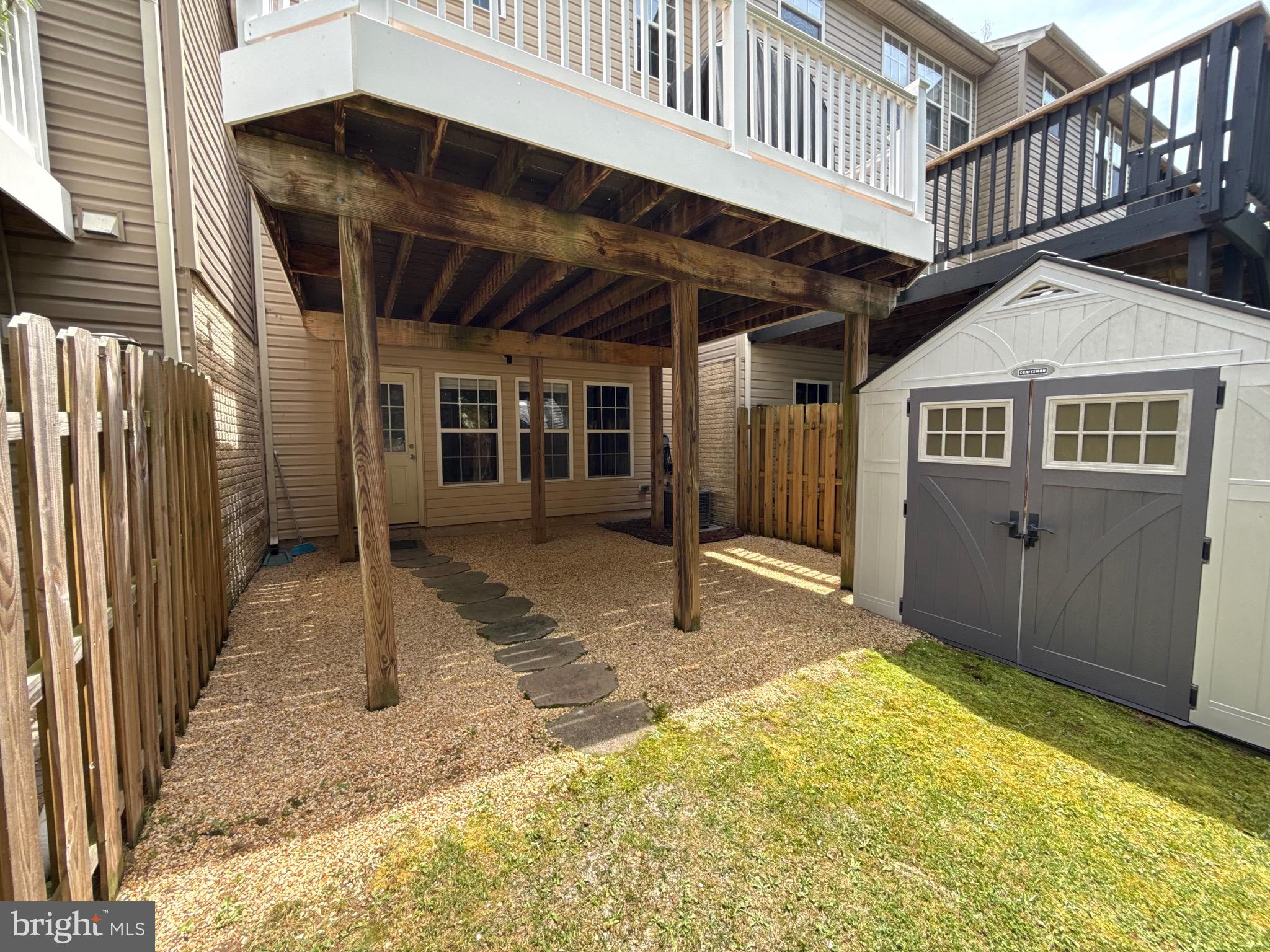 TANYARD SPRINGS - Residential