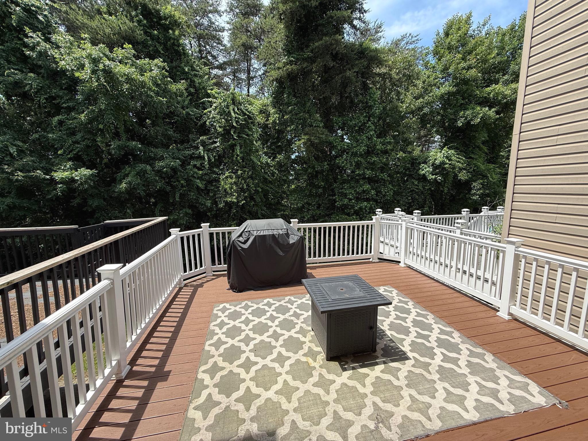 TANYARD SPRINGS - Residential