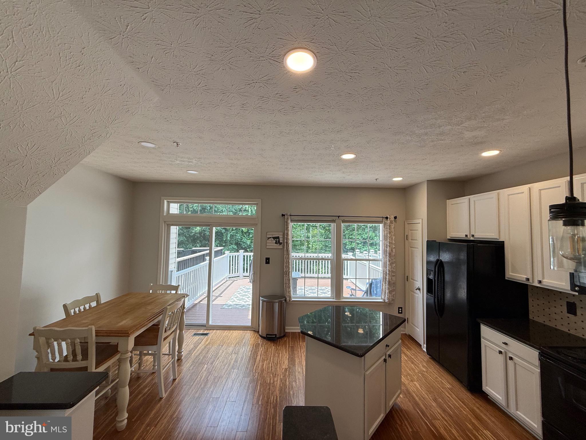 TANYARD SPRINGS - Residential