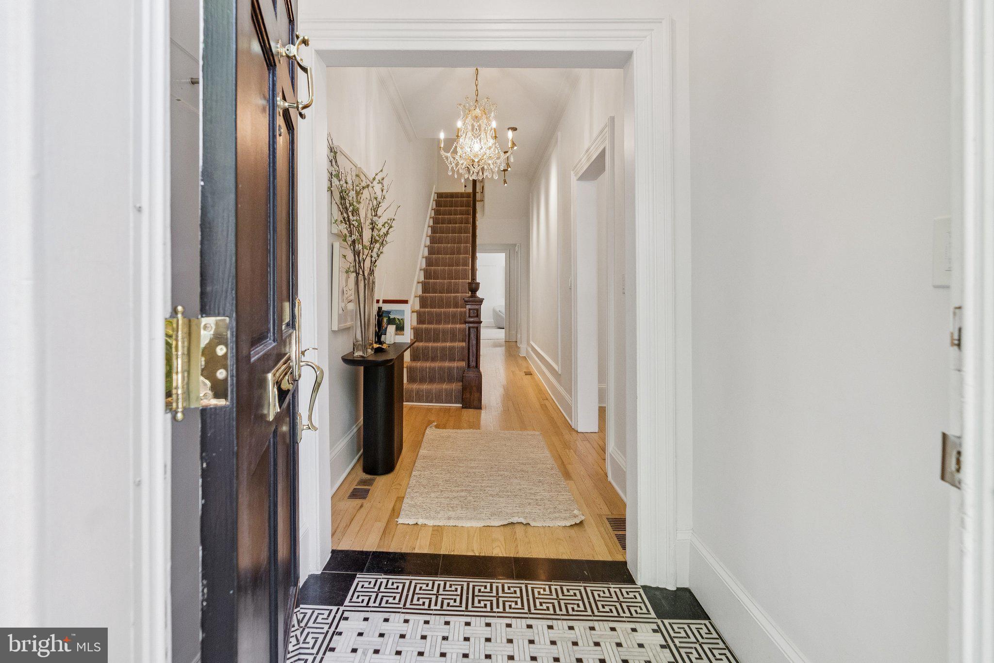 GEORGETOWN - Residential
