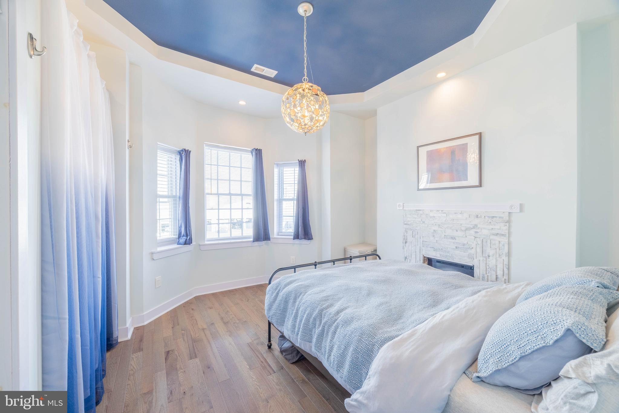 WEST PHILADELPHIA - Residential