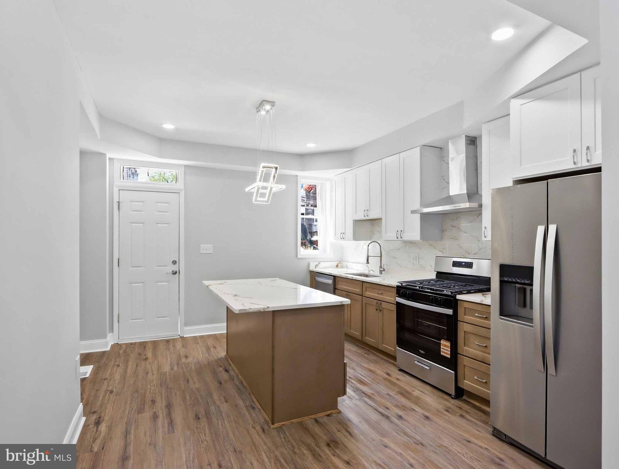 WAVERLY - Residential