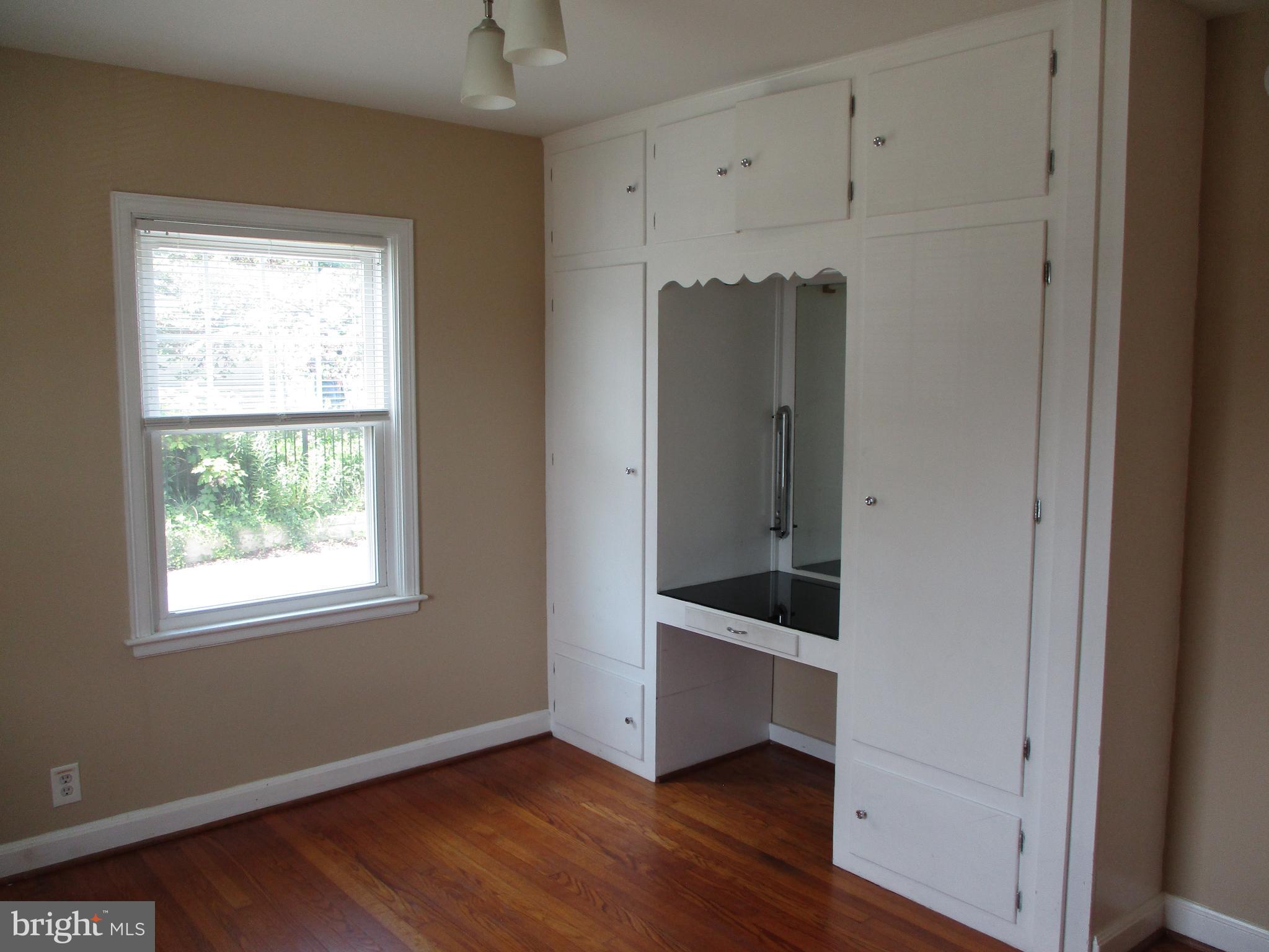 SOUTH END - Residential