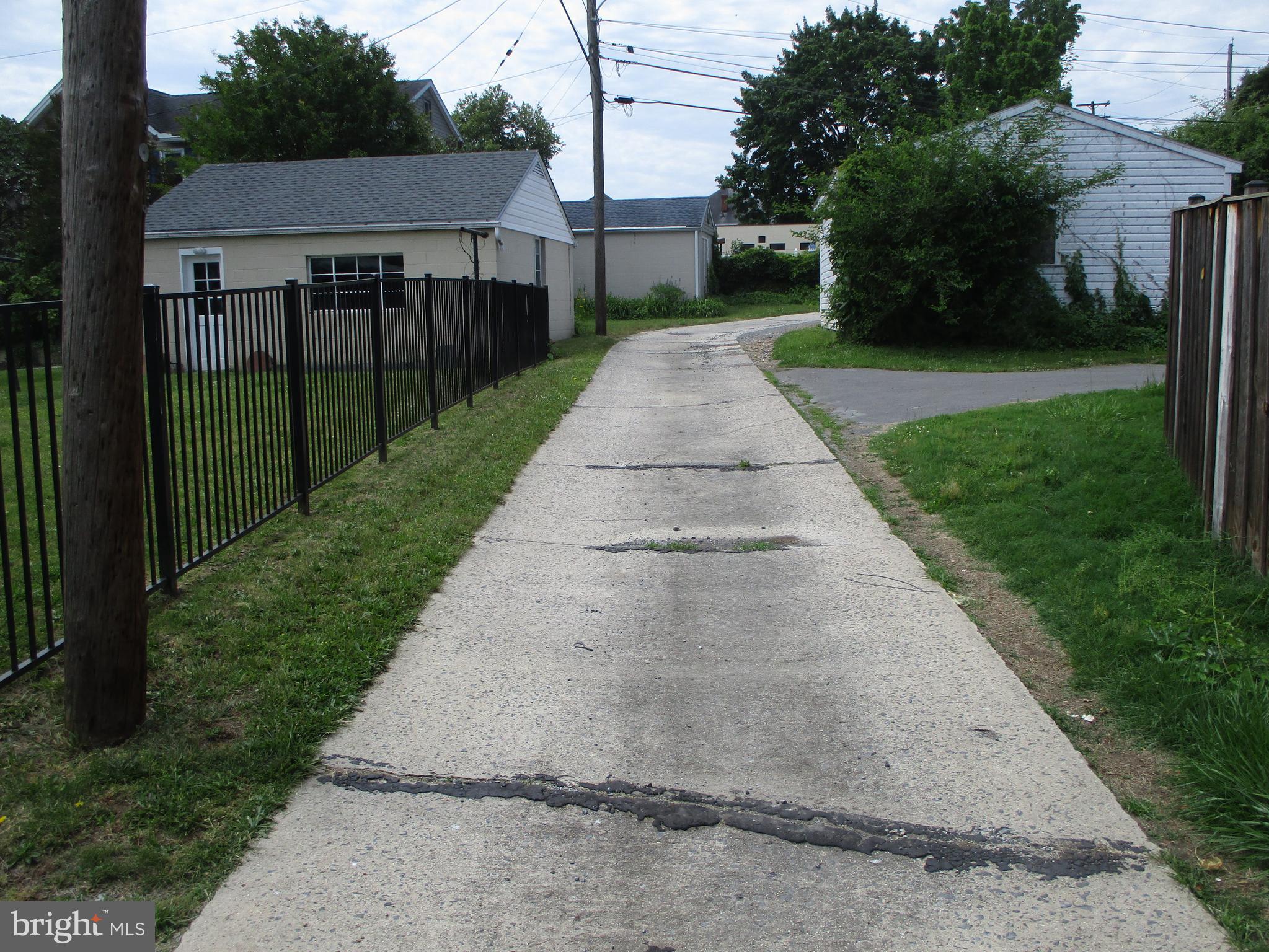 SOUTH END - Residential