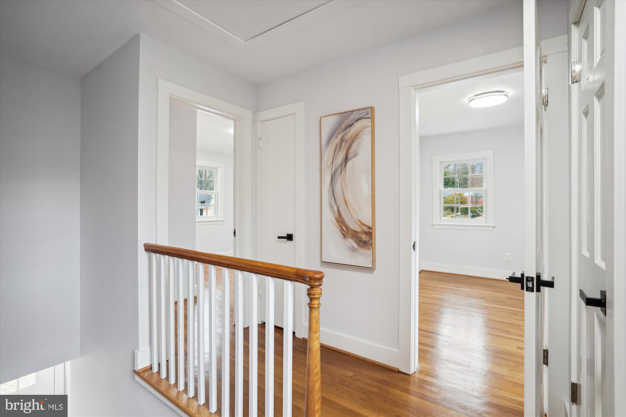 WILLIAMSBURG VILLAGE - Residential