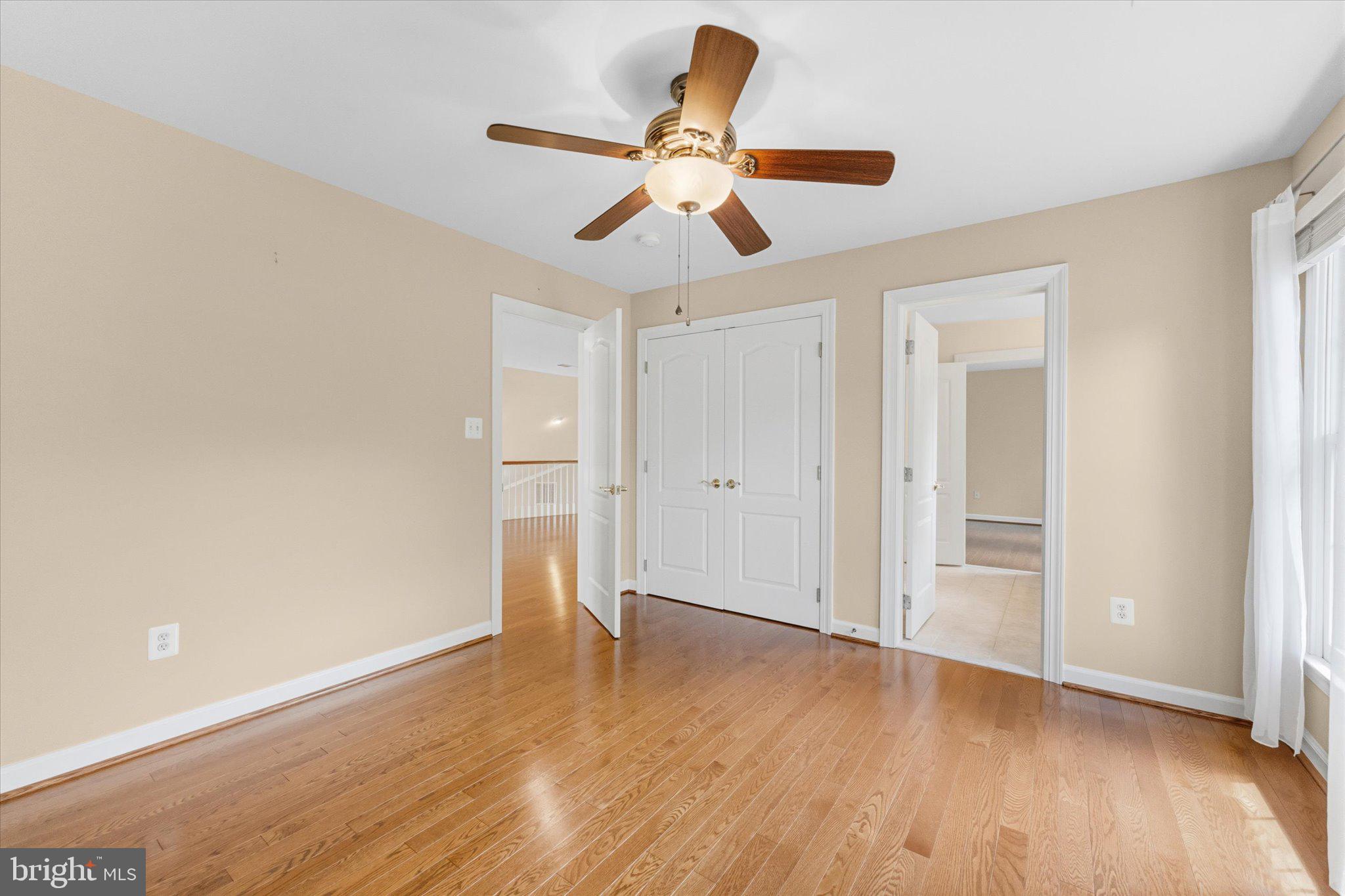 RIVER CREEK - Residential