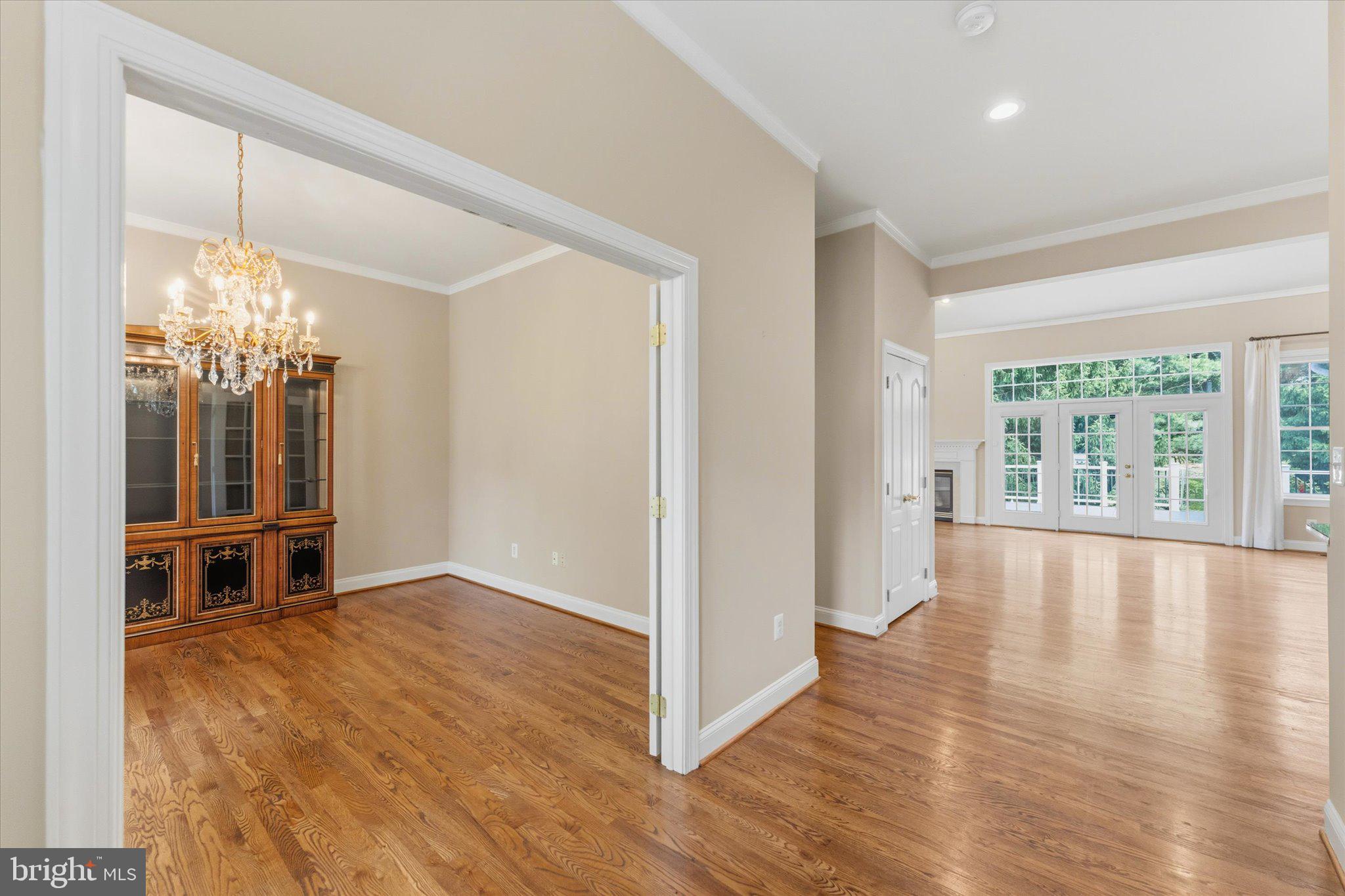 RIVER CREEK - Residential