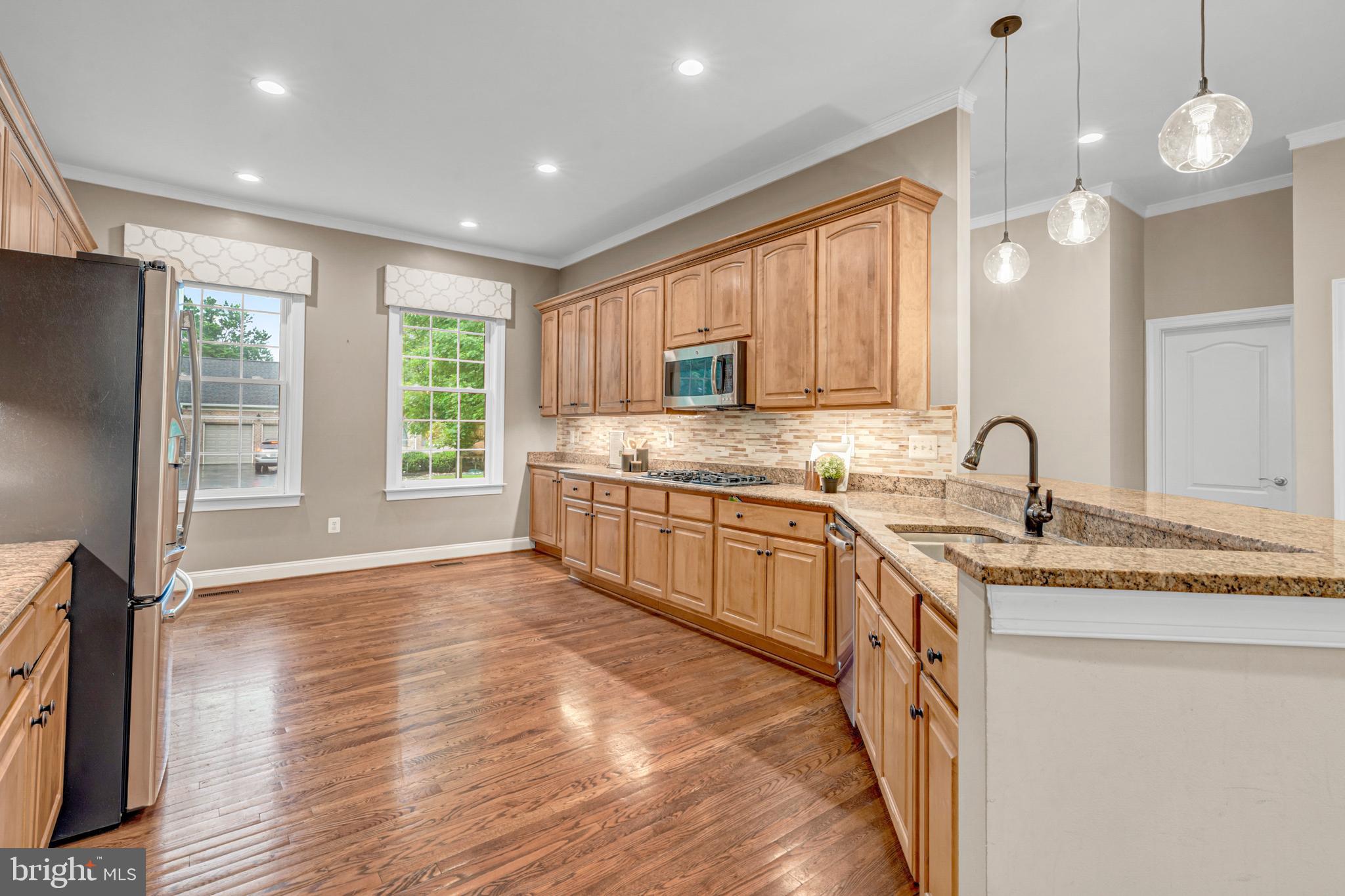 RIVER CREEK - Residential