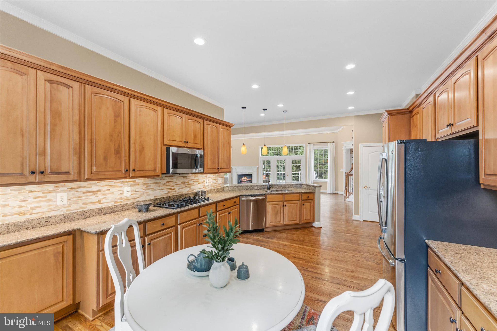 RIVER CREEK - Residential