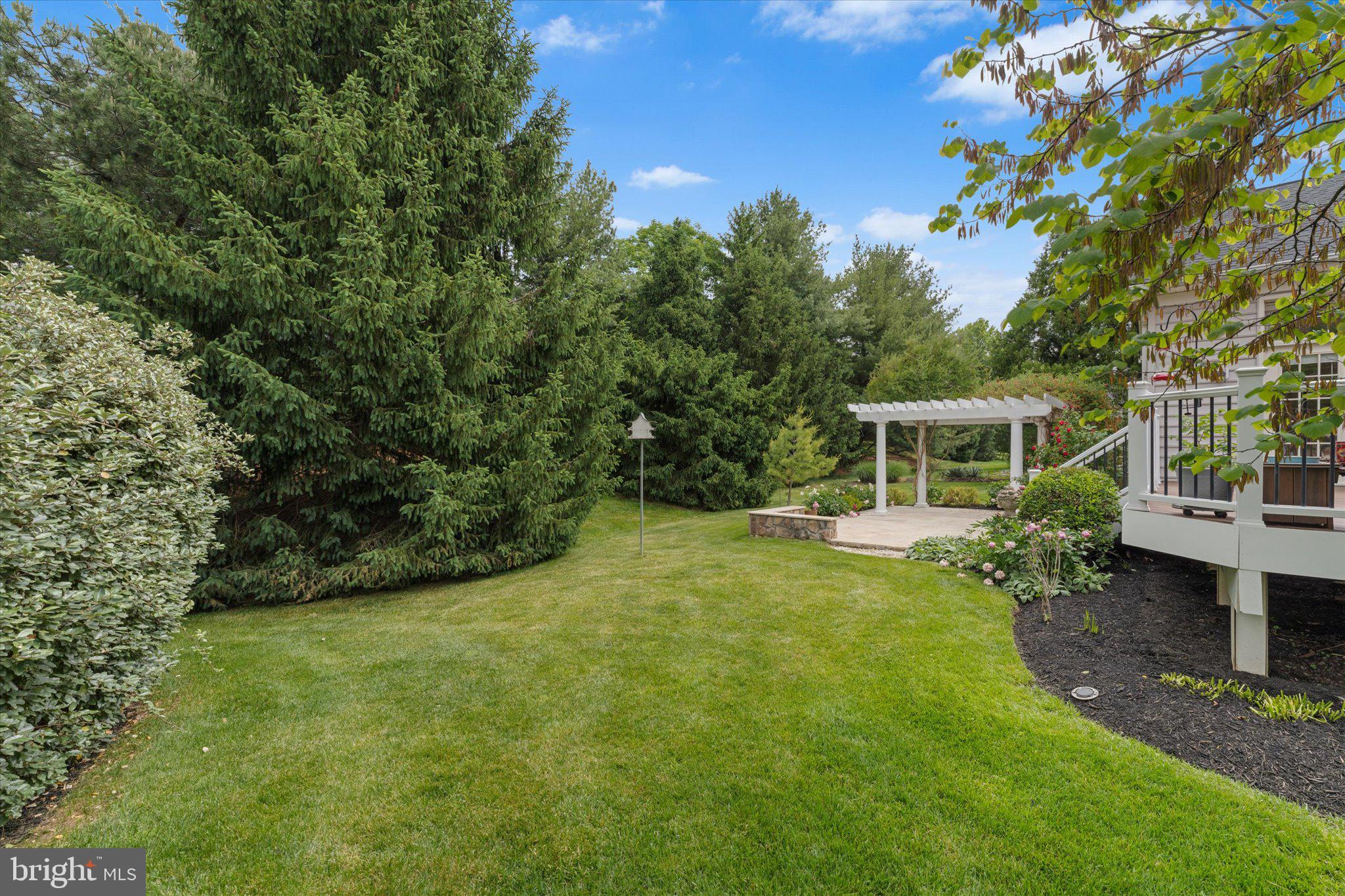 RIVER CREEK - Residential