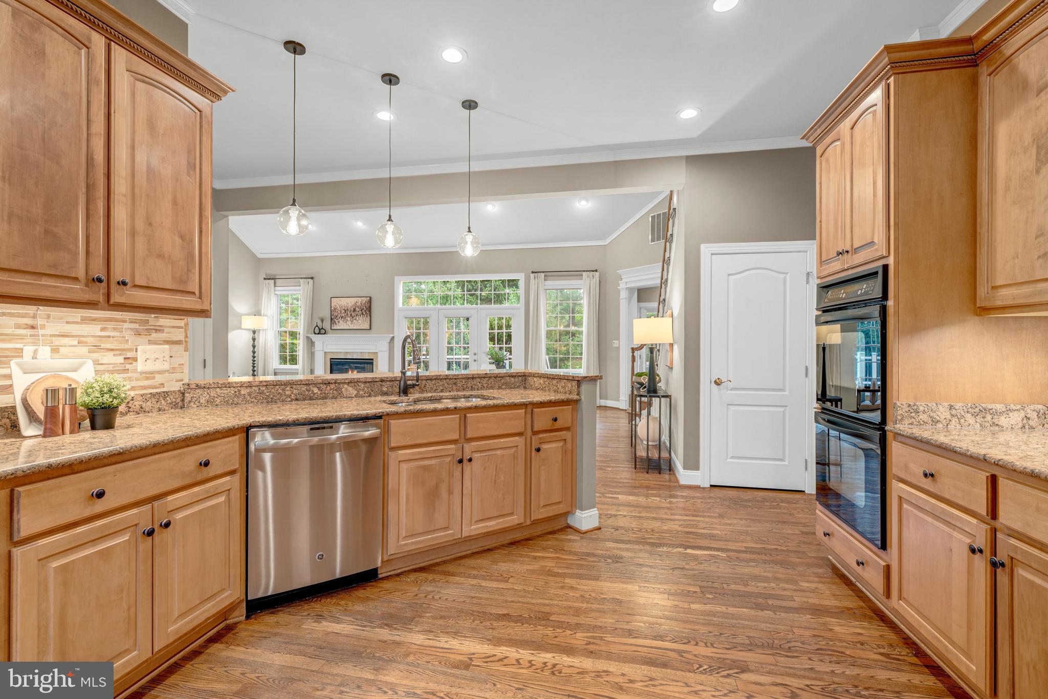 RIVER CREEK - Residential