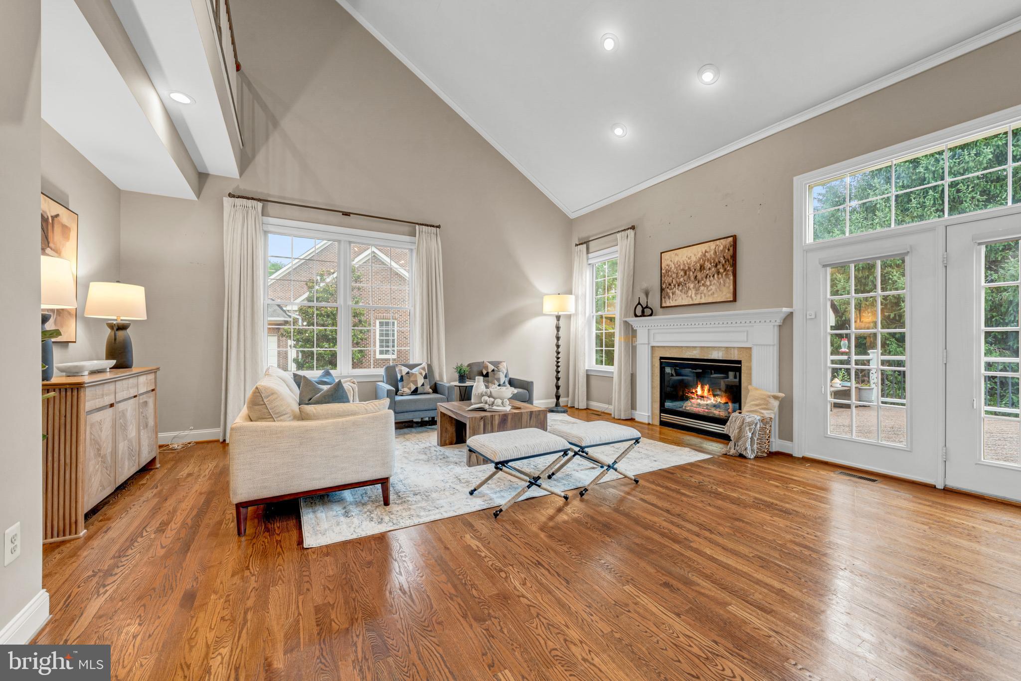RIVER CREEK - Residential