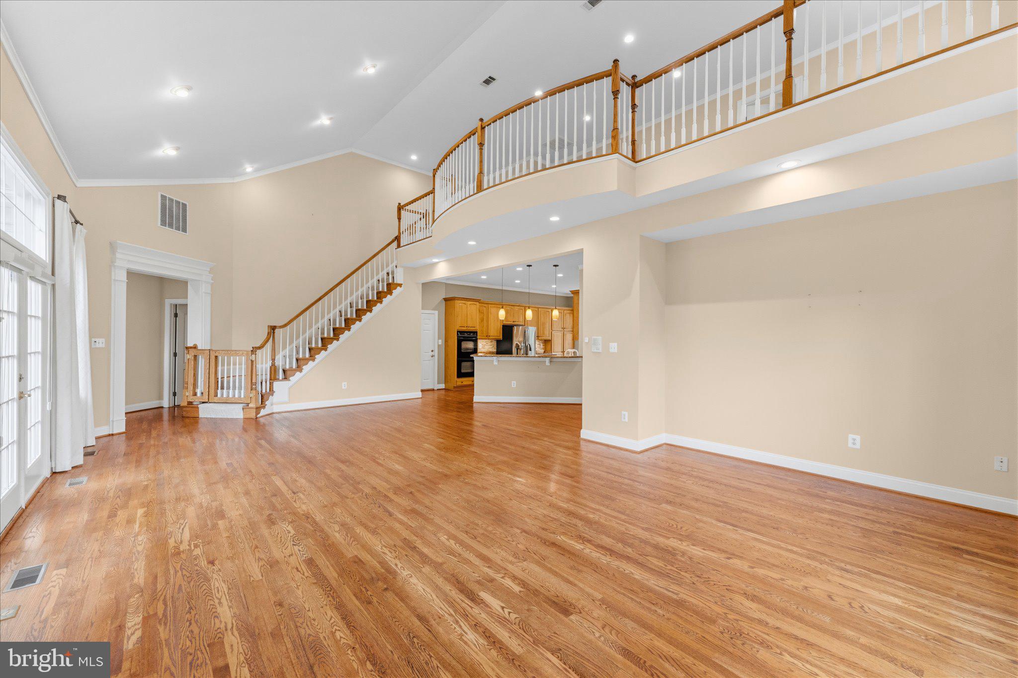 RIVER CREEK - Residential
