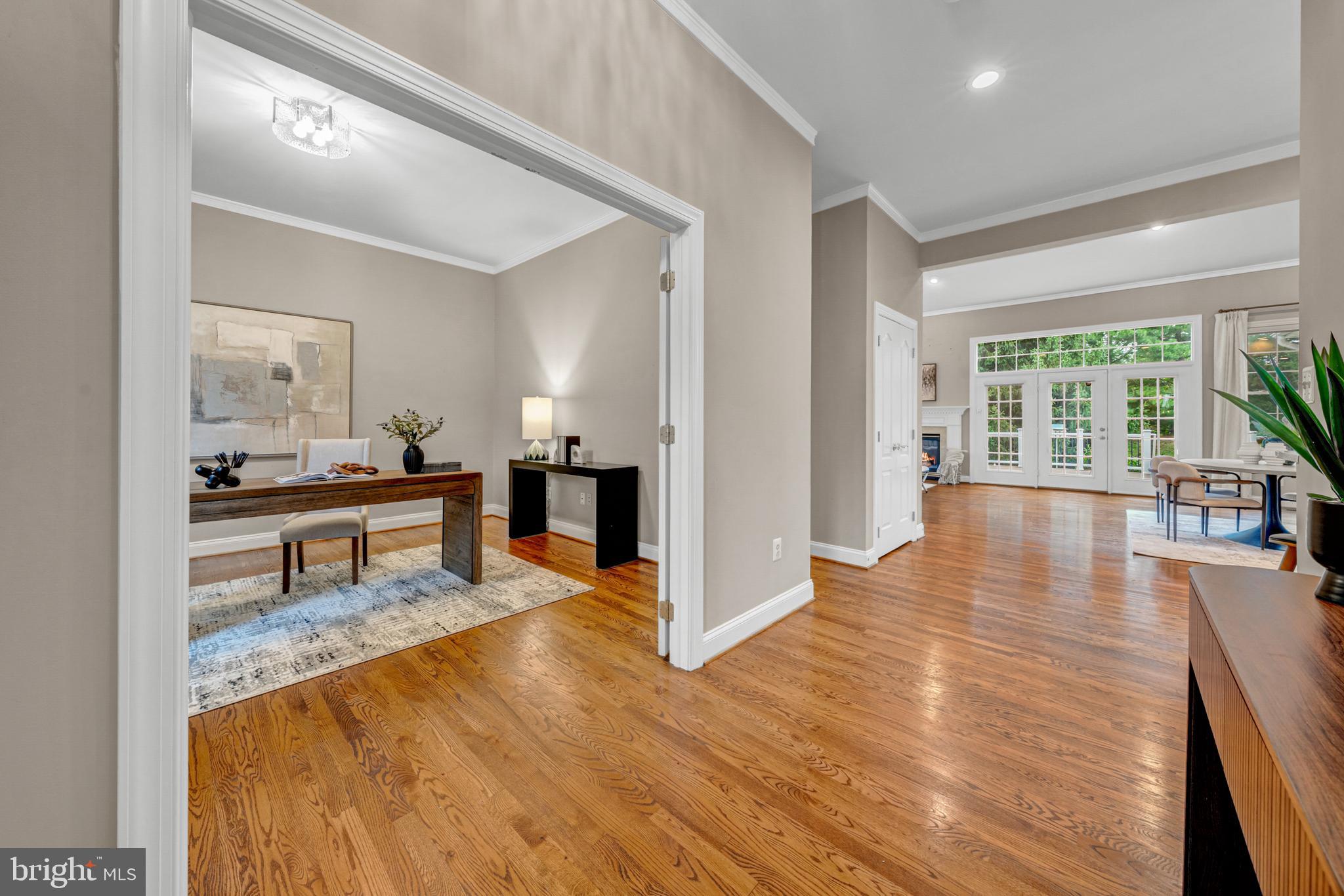 RIVER CREEK - Residential