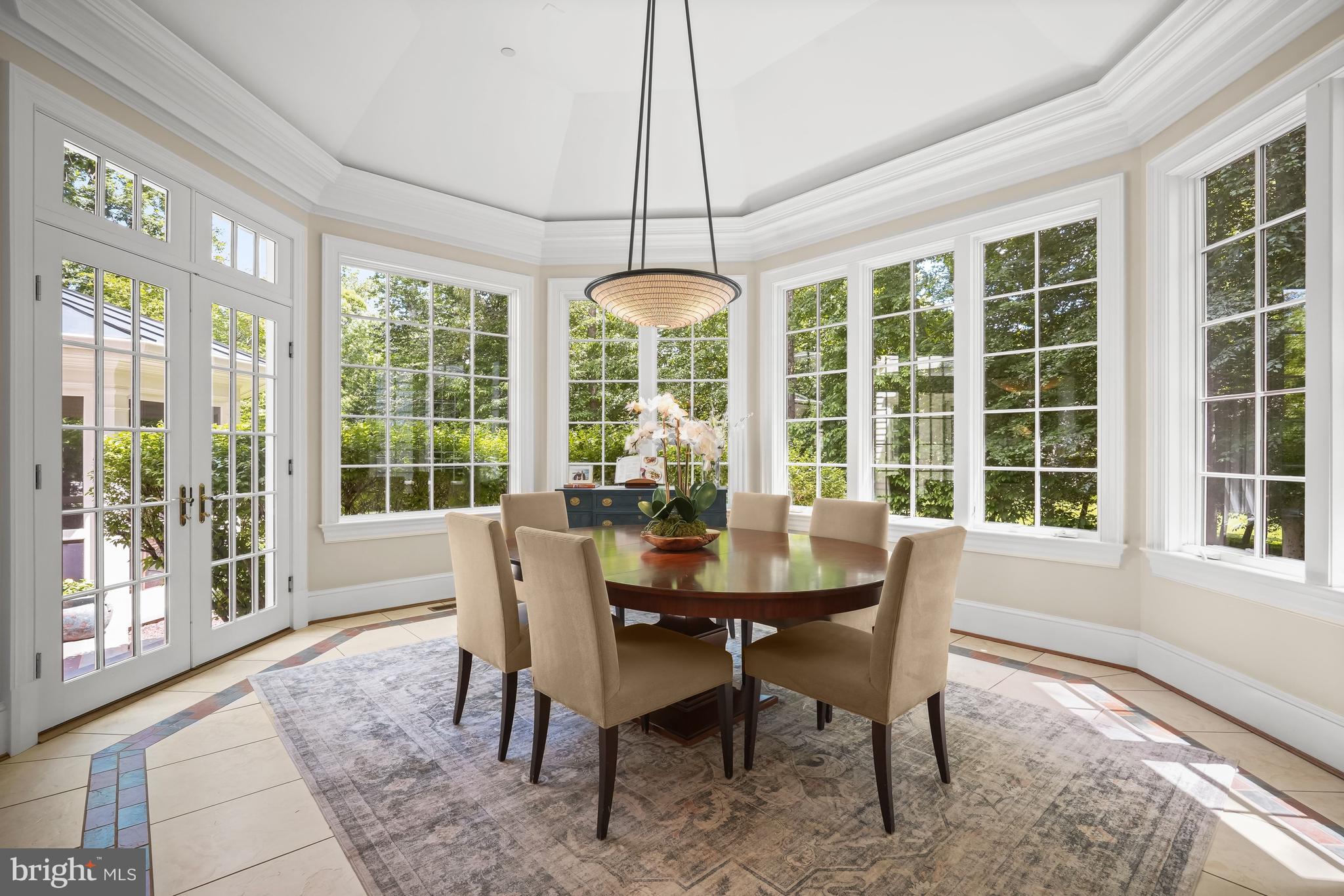 POTOMAC OUTSIDE - Residential