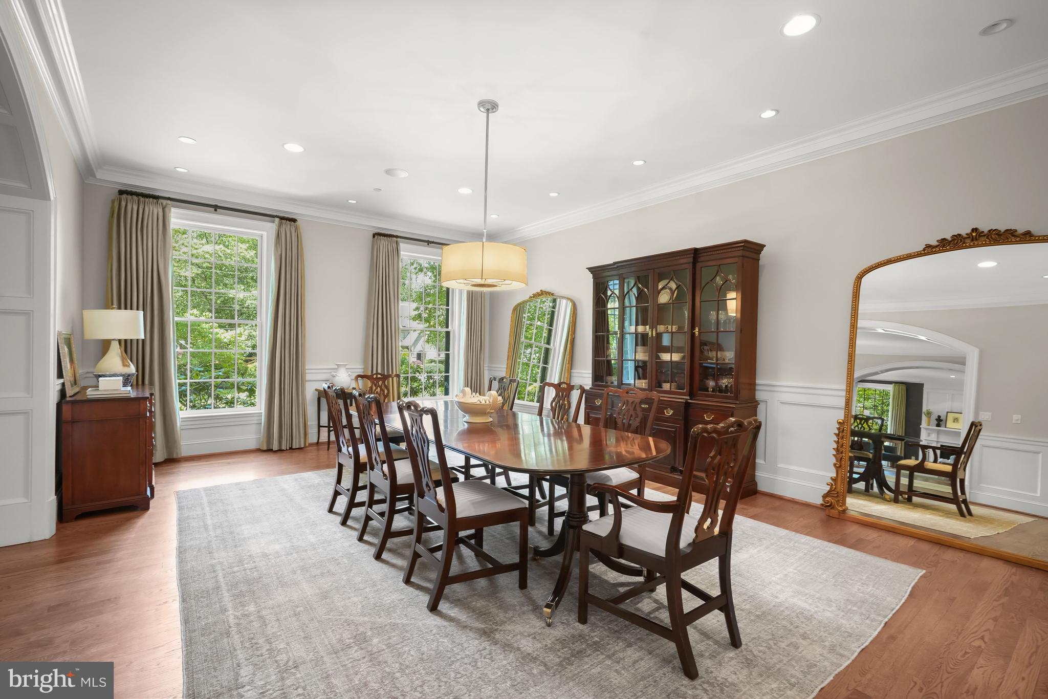 POTOMAC OUTSIDE - Residential