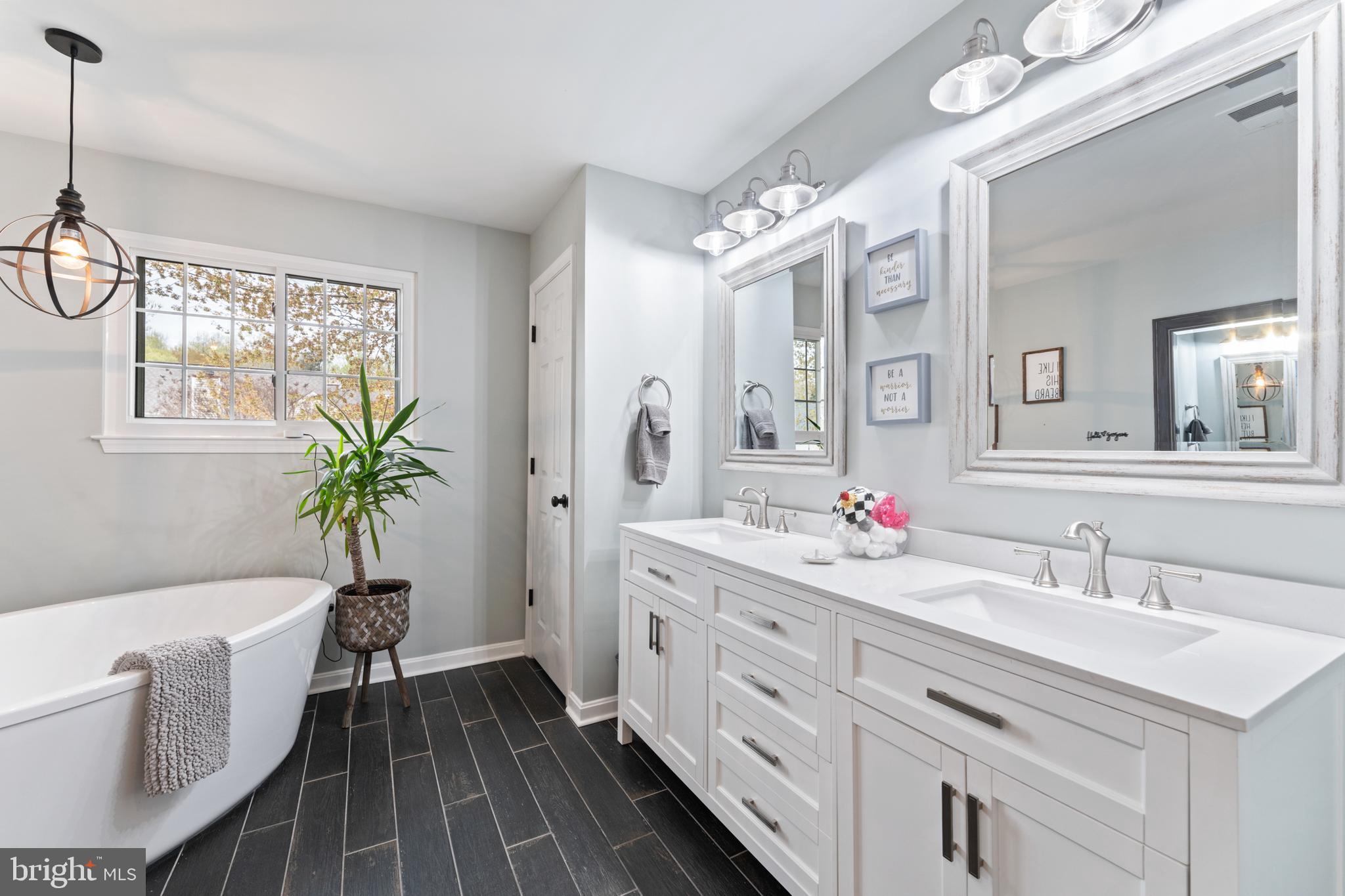 PARK RIDGE - Residential