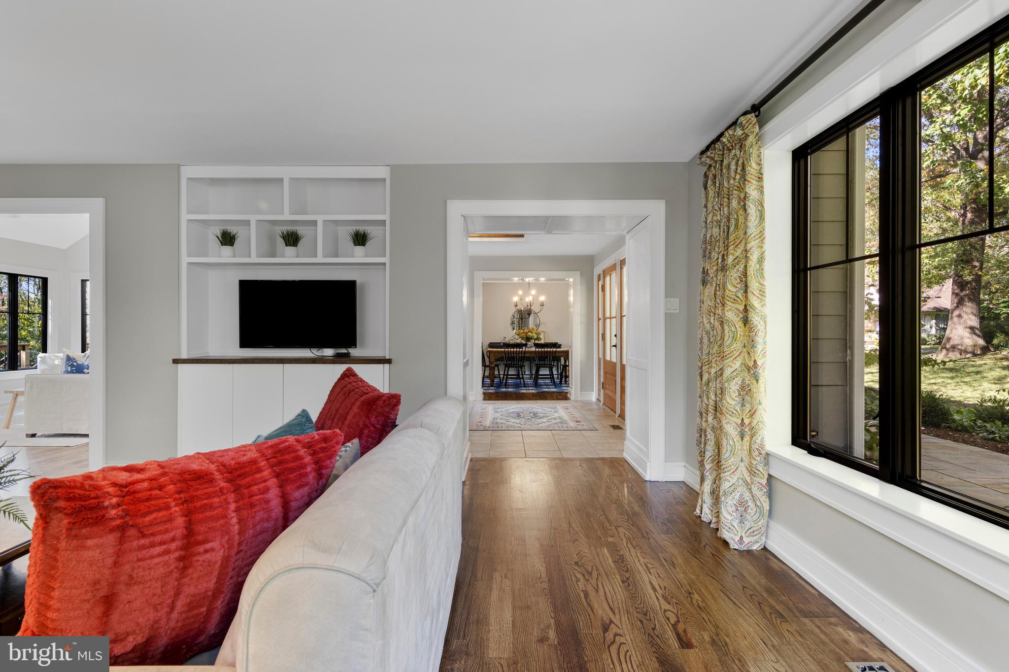 RADLEY RUN - Residential