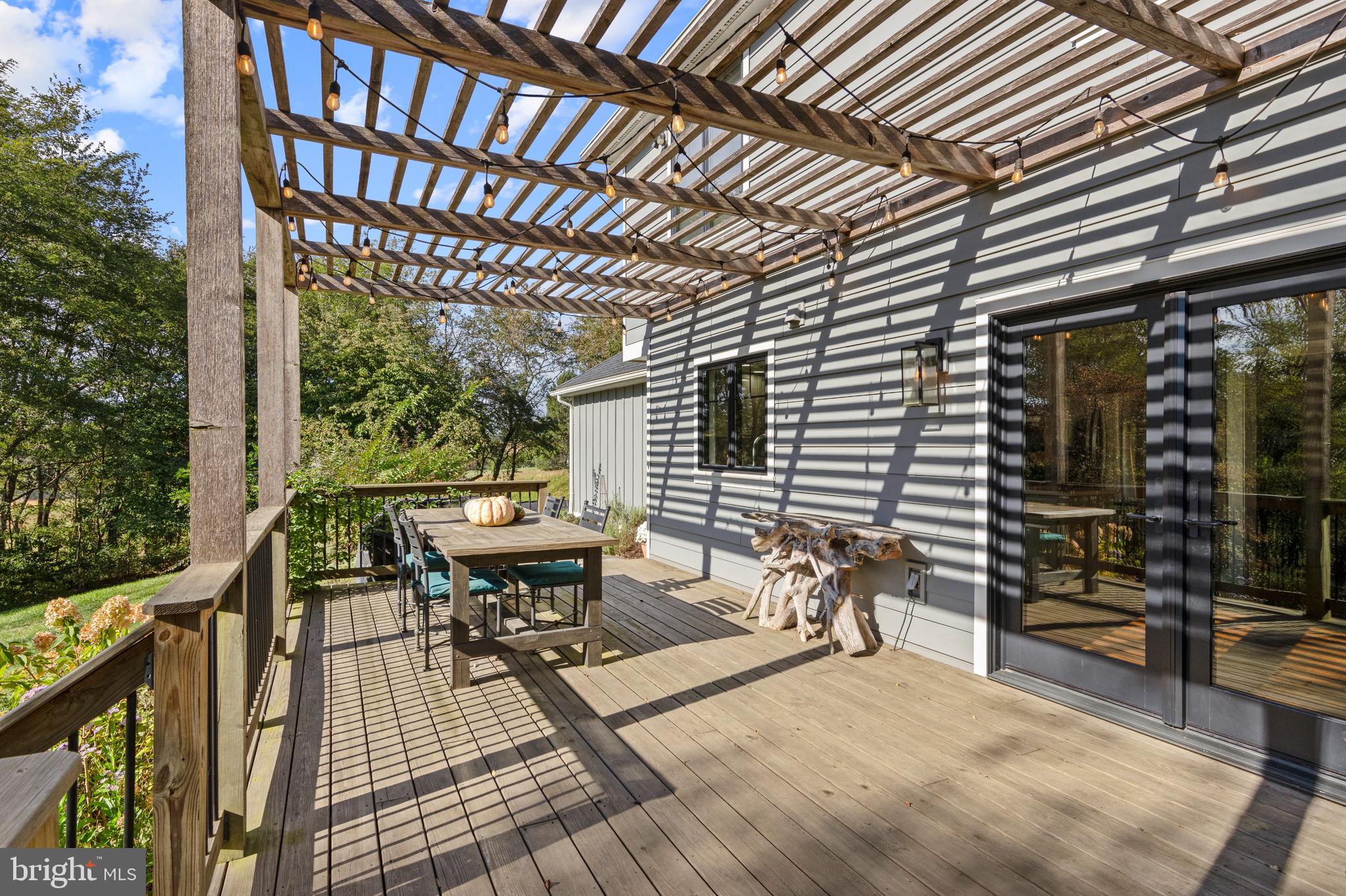 RADLEY RUN - Residential