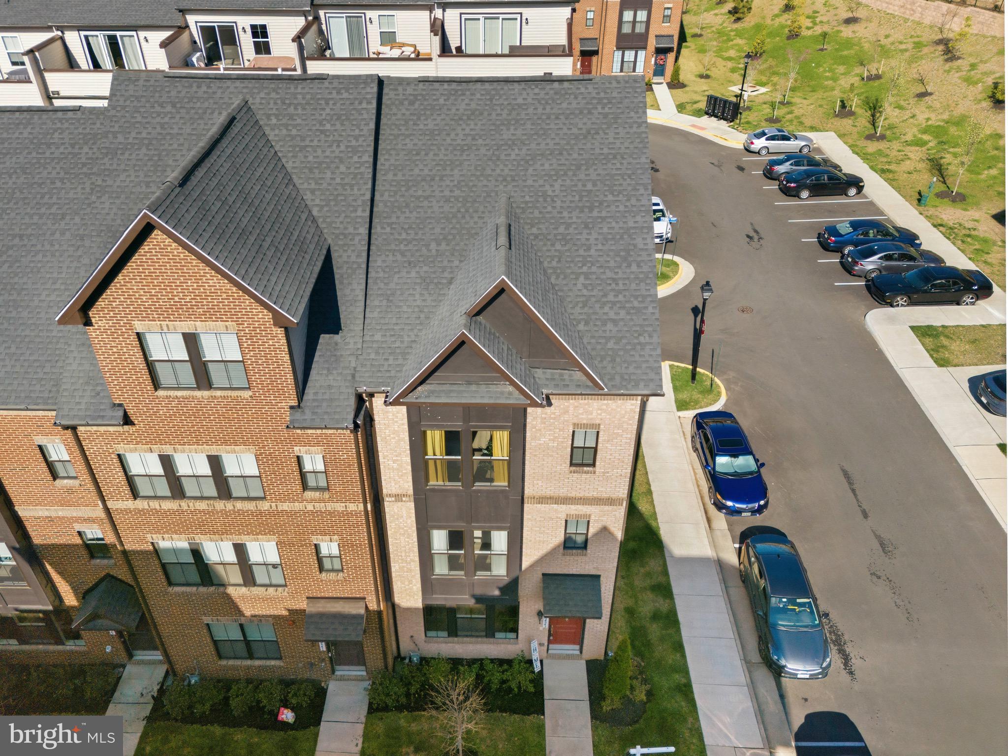 NORTH HILL - Residential