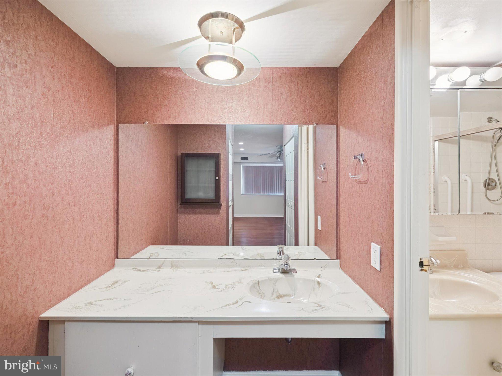 DELAIRE LANDING - Residential