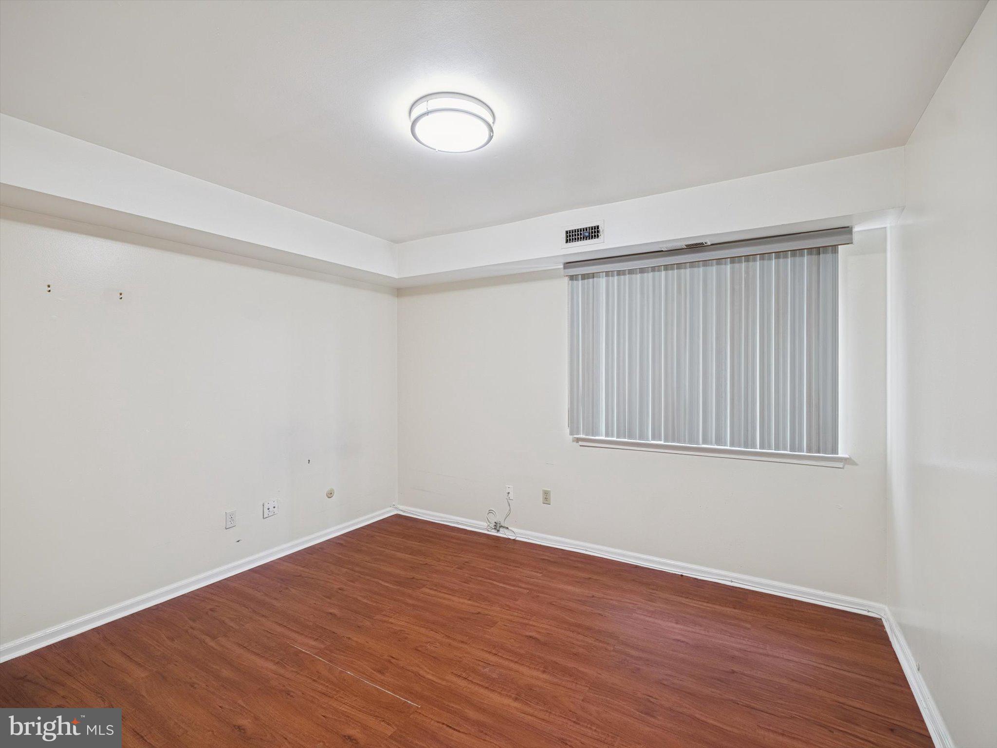 DELAIRE LANDING - Residential
