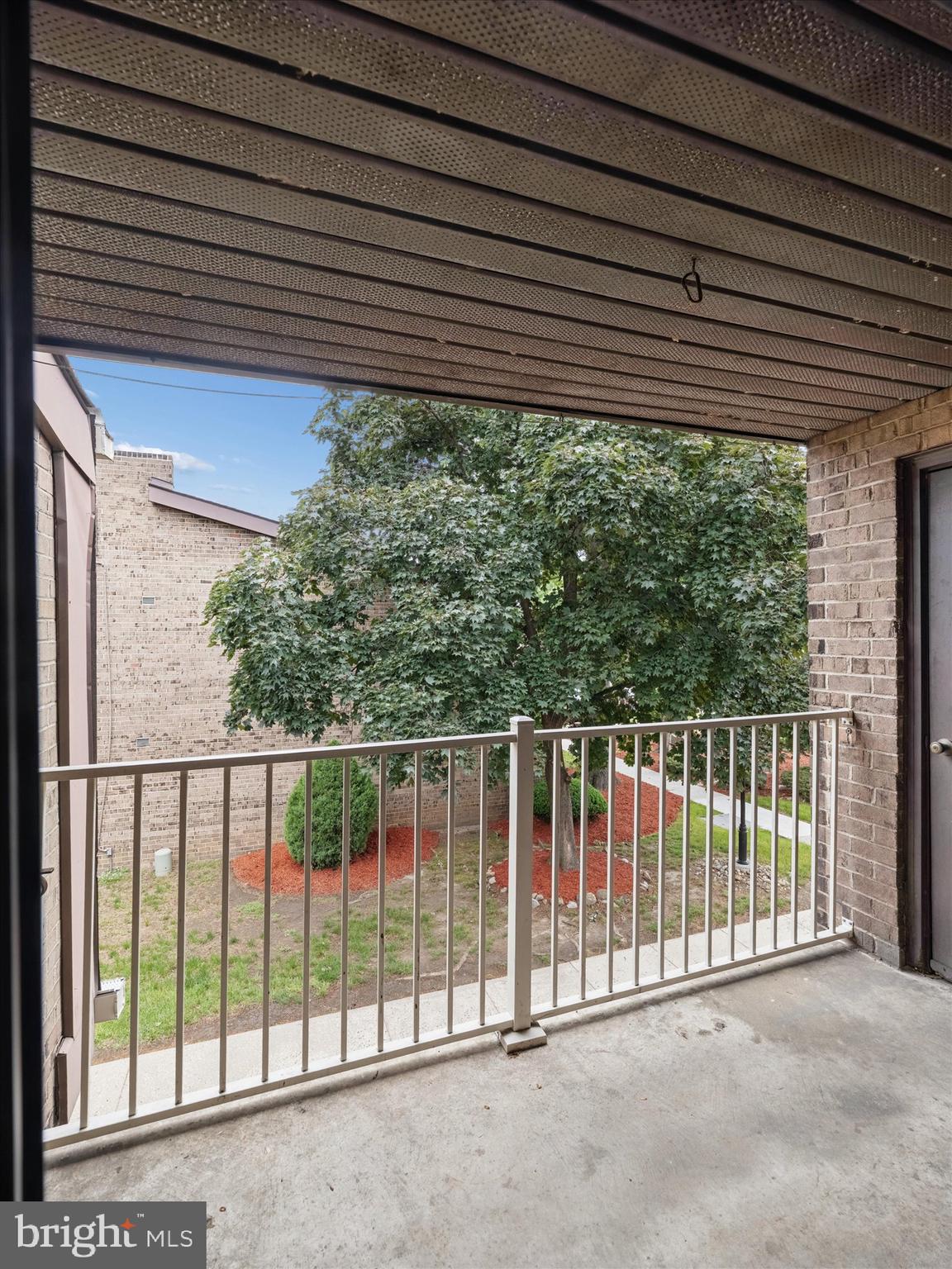 DELAIRE LANDING - Residential