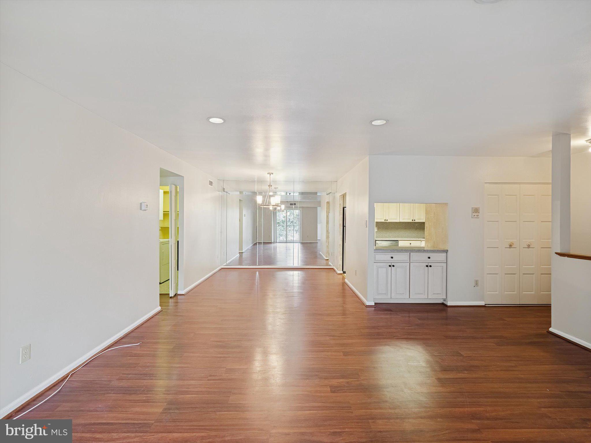 DELAIRE LANDING - Residential