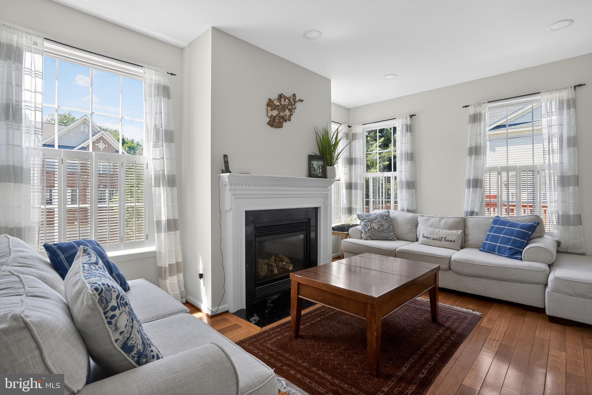 EDWARDS LANDING - Residential