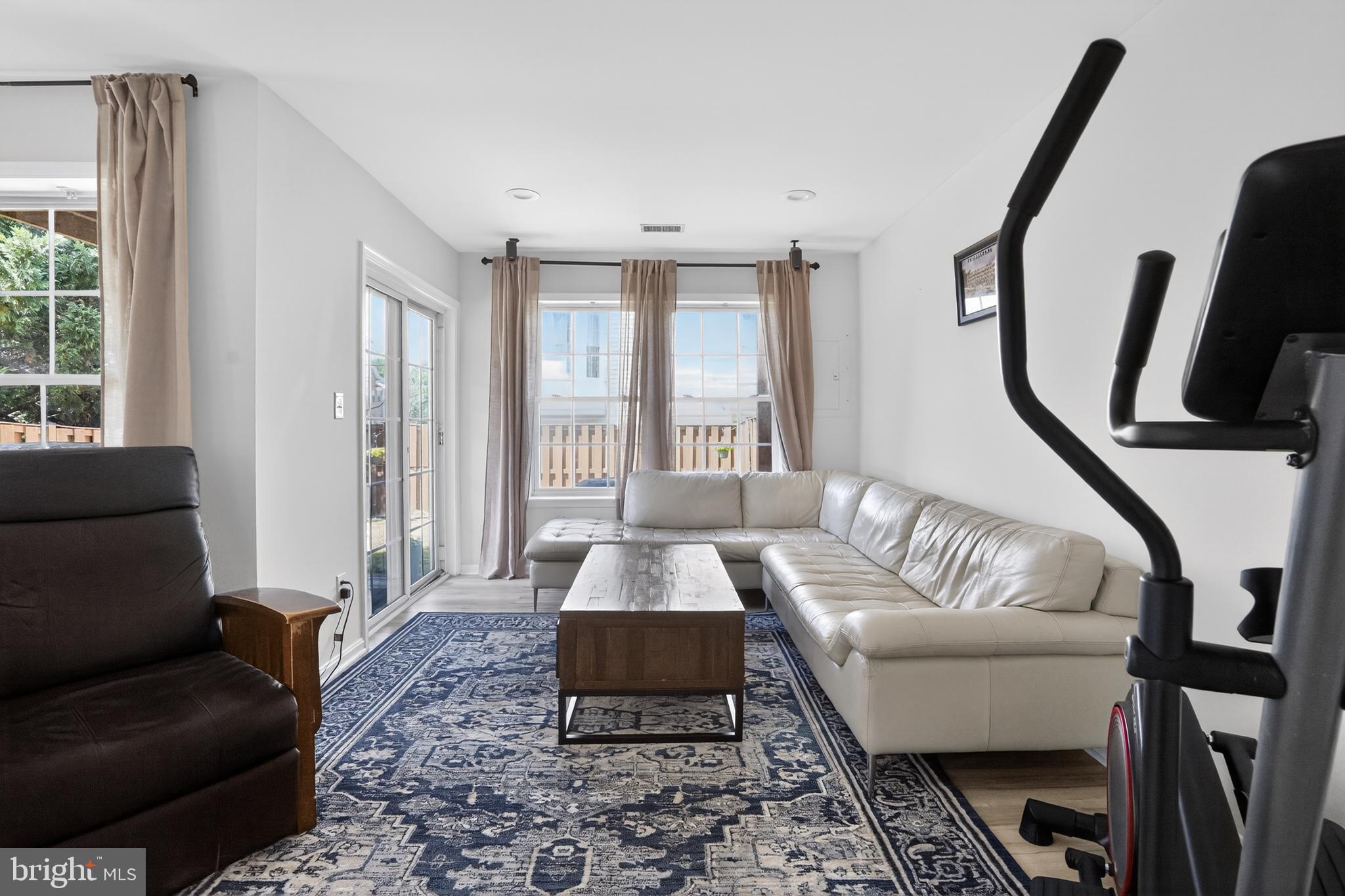 EDWARDS LANDING - Residential
