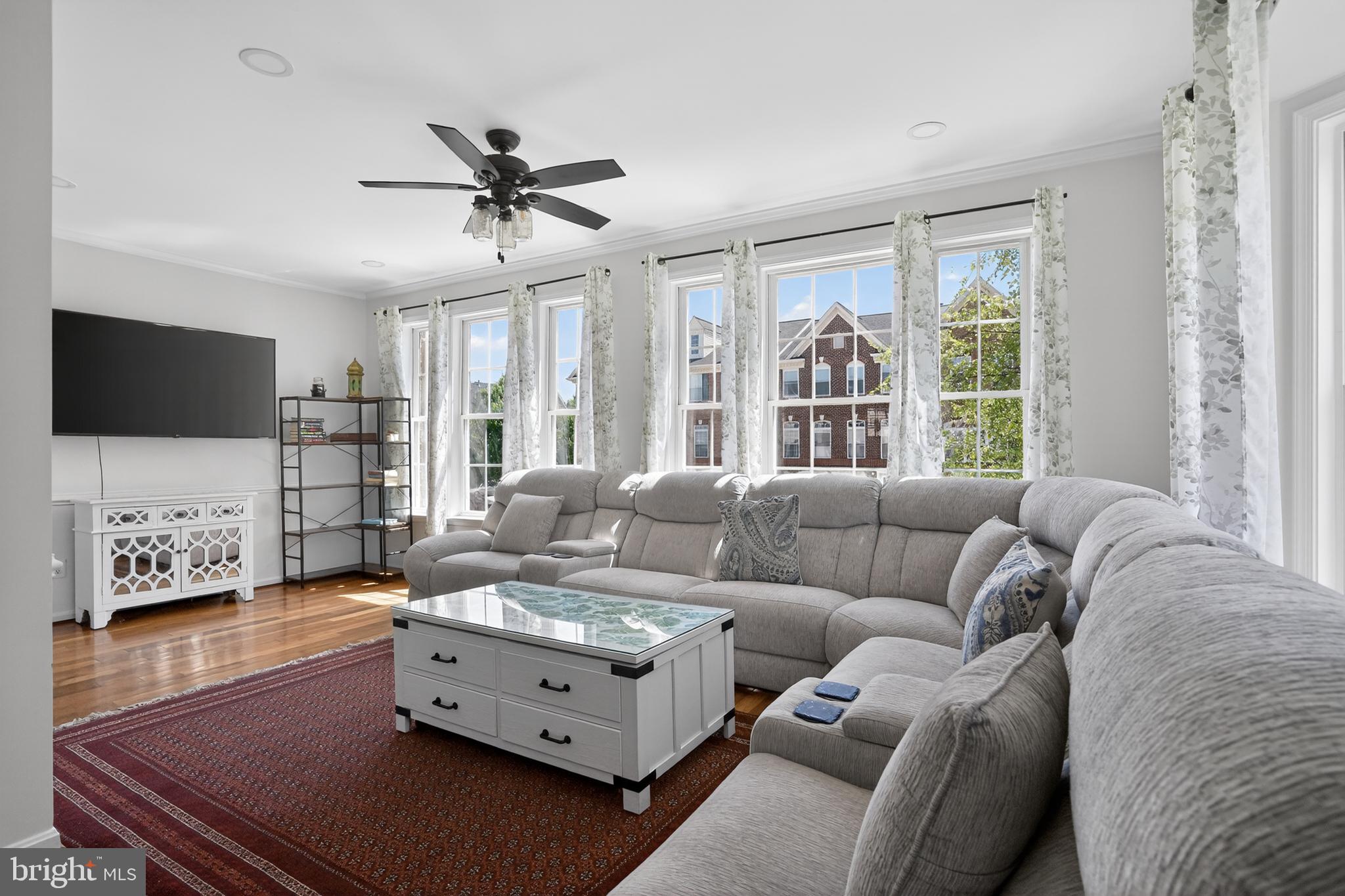 EDWARDS LANDING - Residential