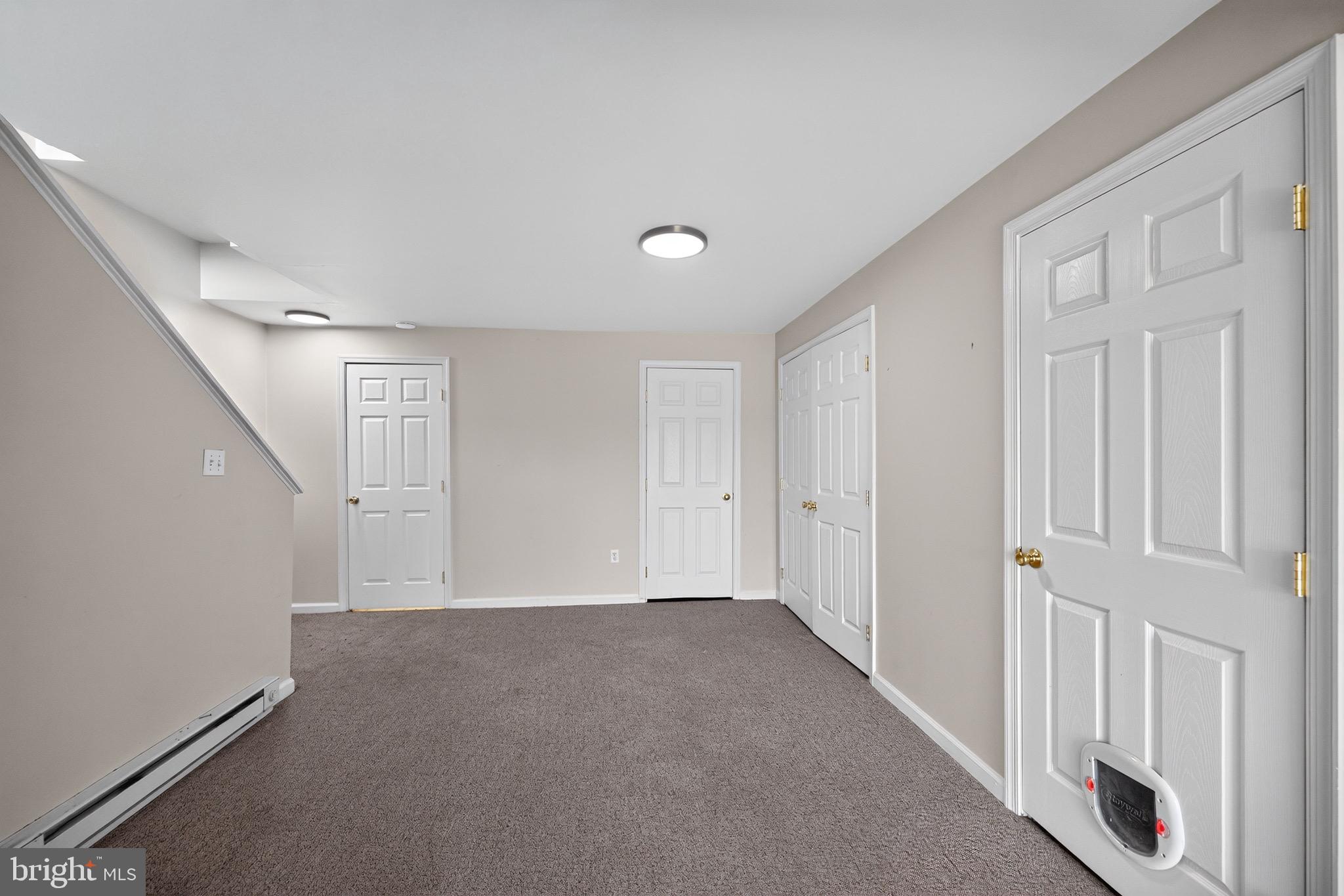 MILLERSVILLE - Residential