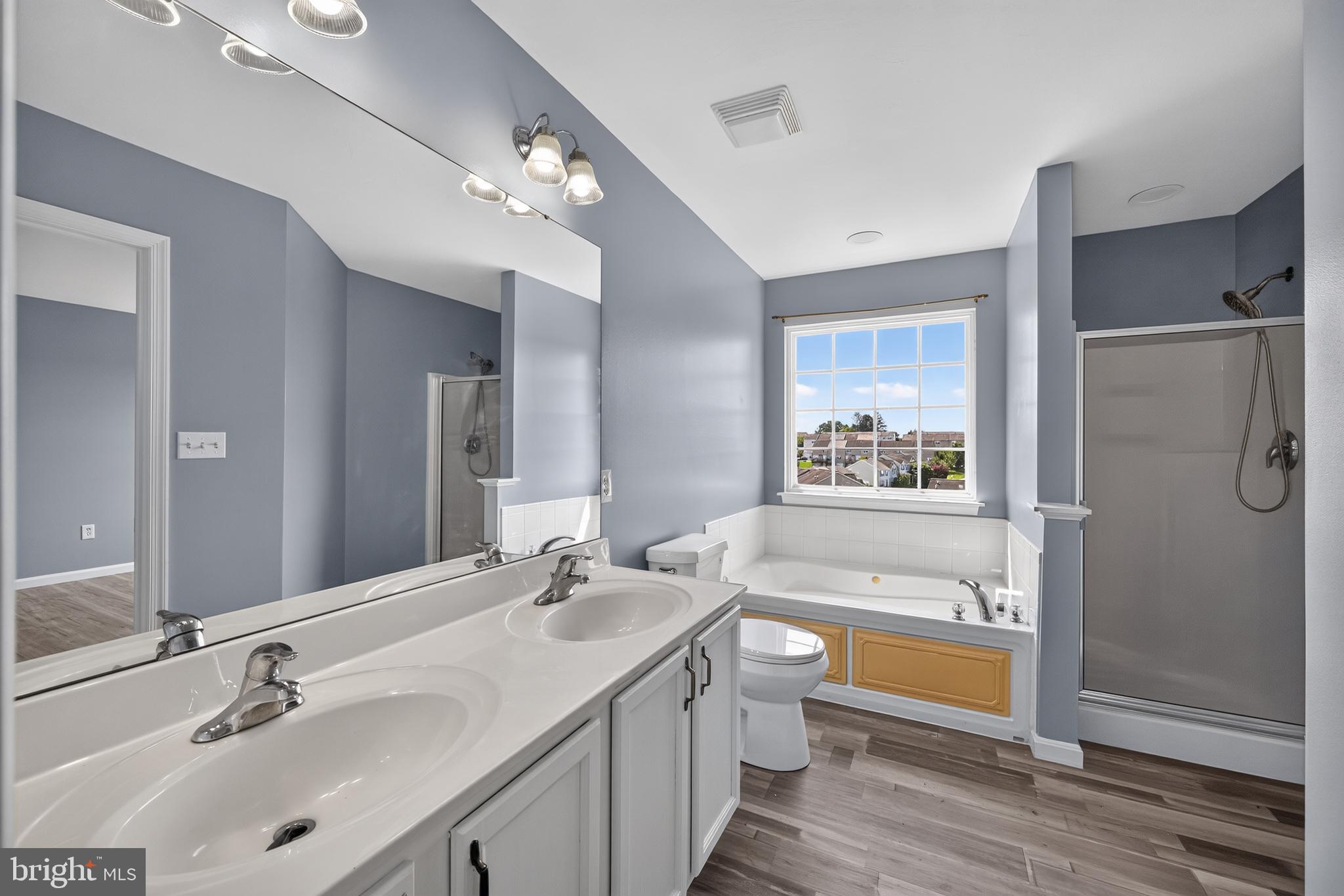 MILLERSVILLE - Residential
