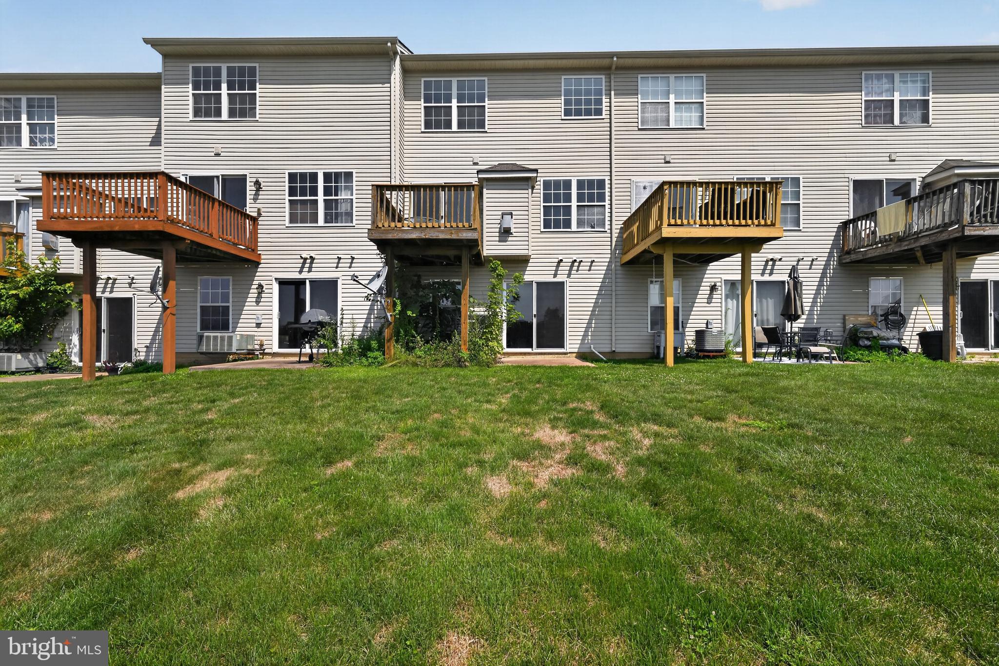 MILLERSVILLE - Residential
