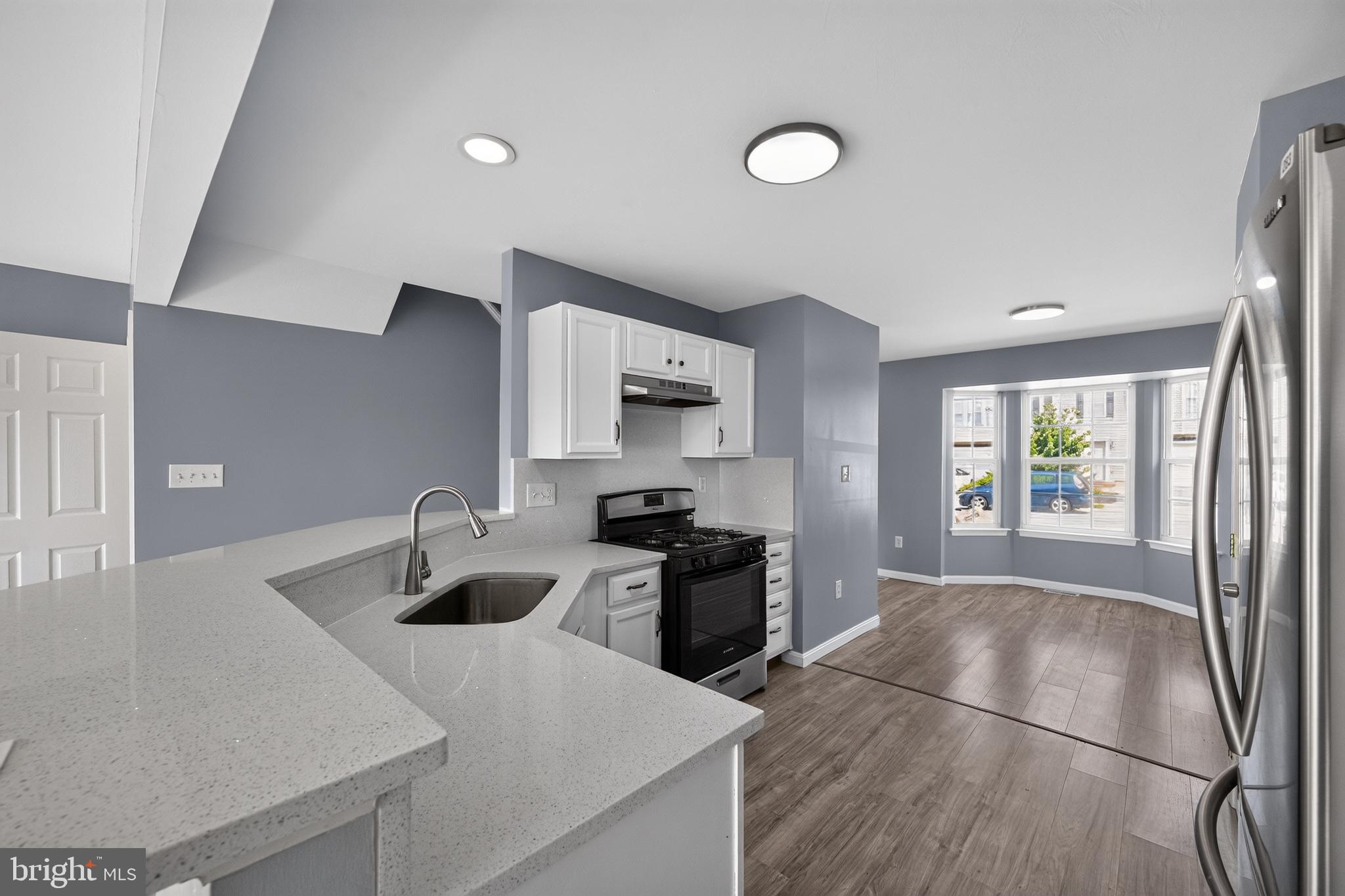 MILLERSVILLE - Residential