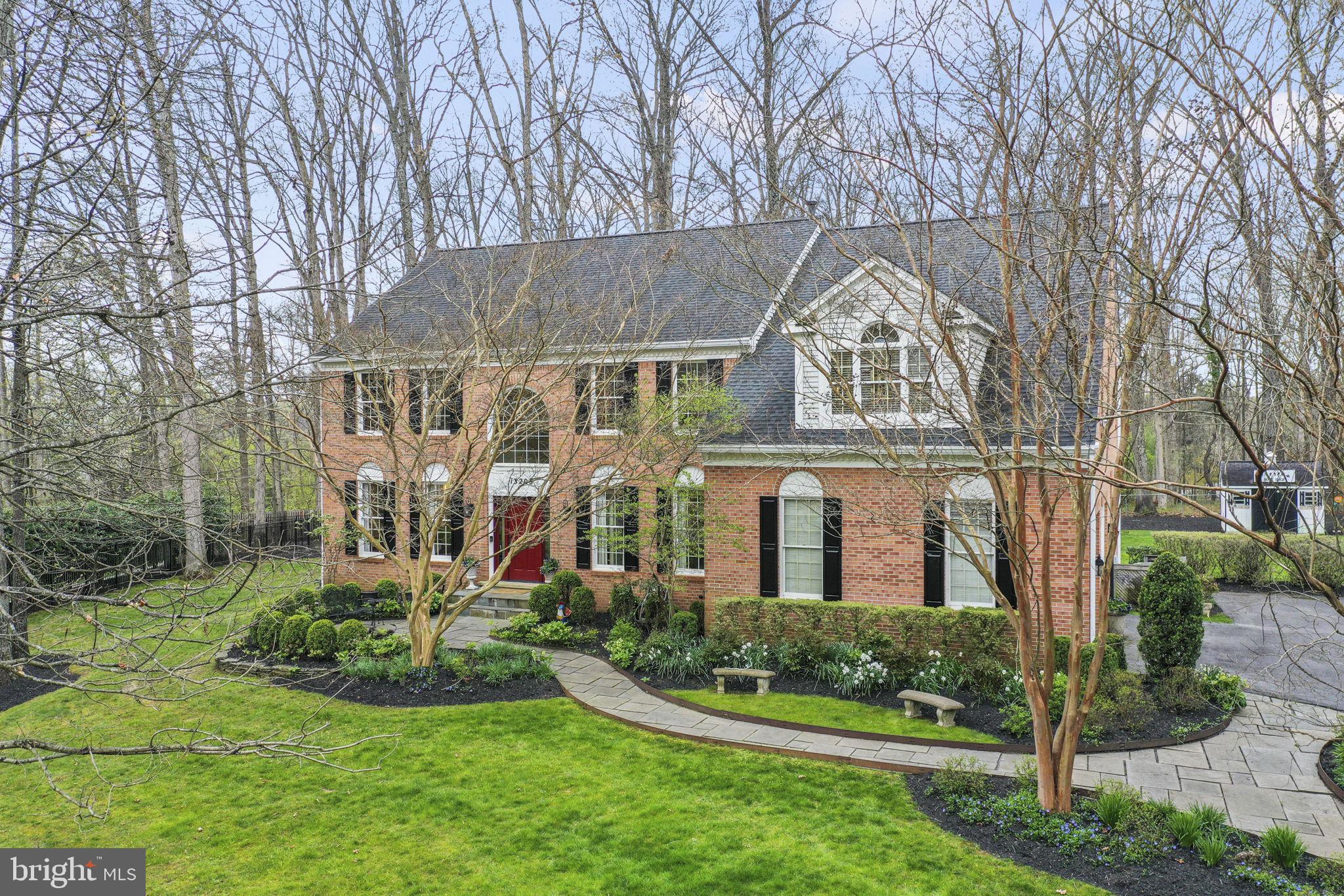 GLEN HILLS - Residential