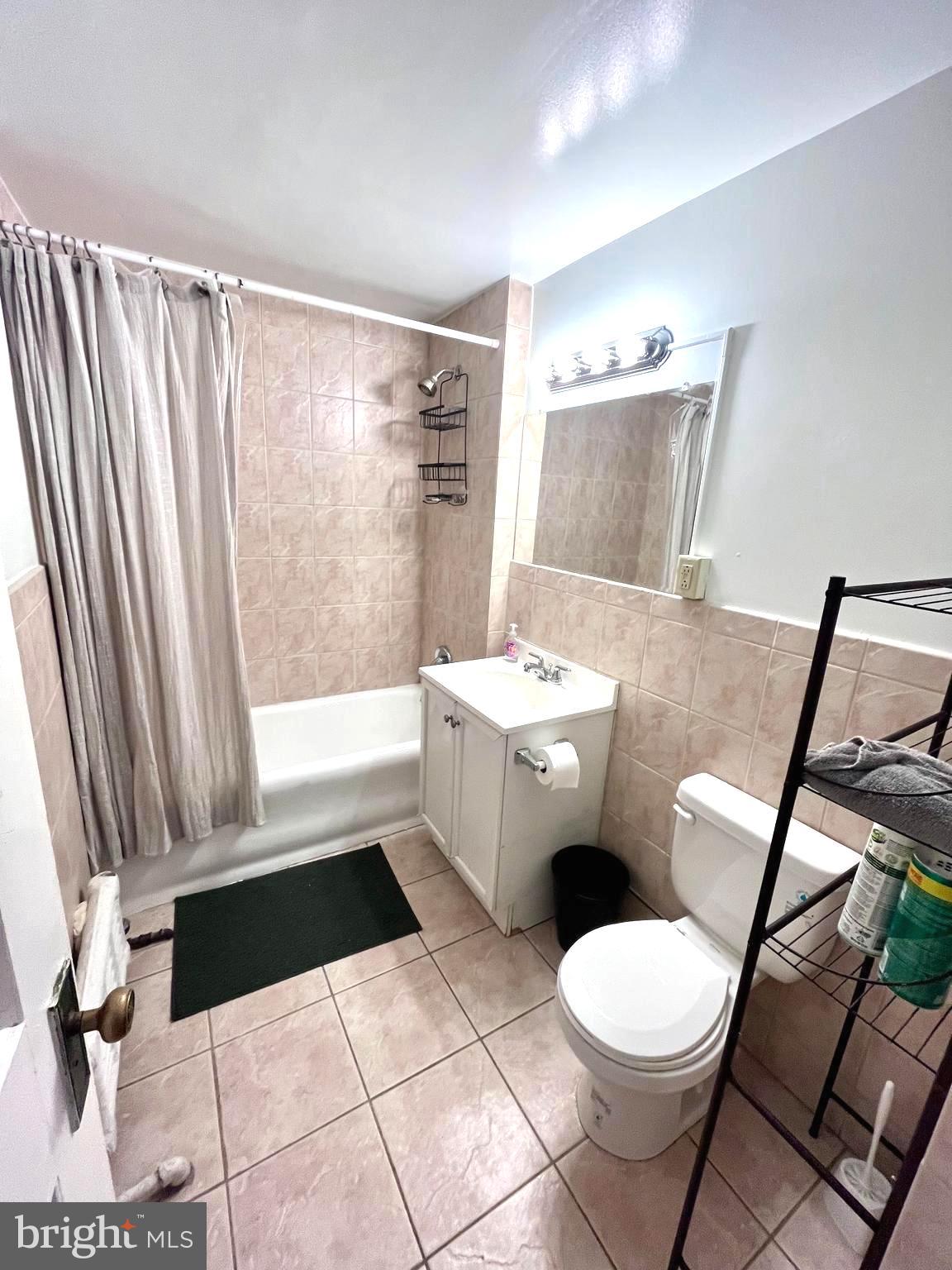 CENTER CITY - Residential