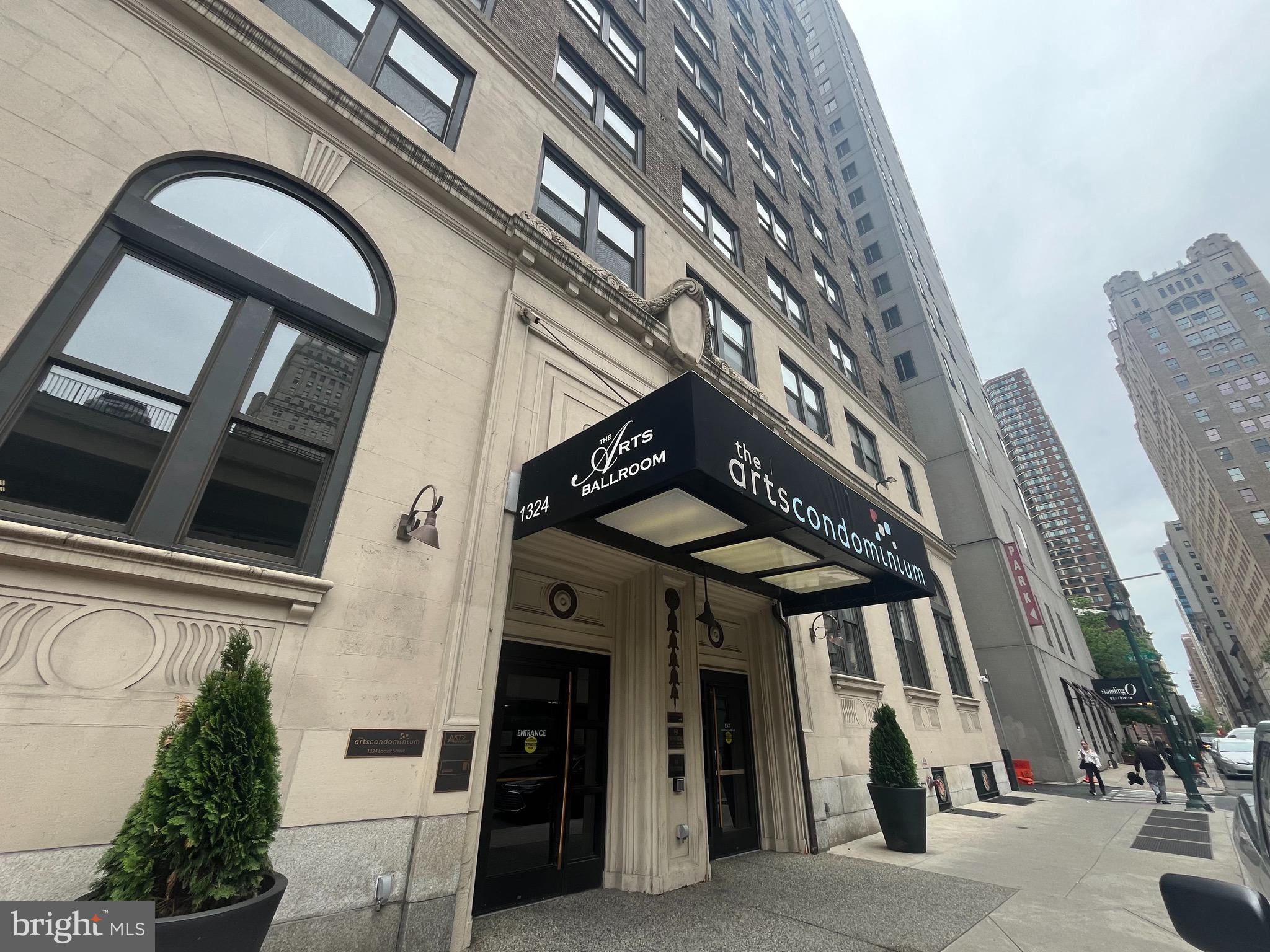 CENTER CITY - Residential