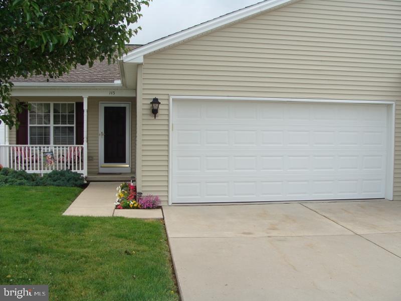 SWEET GUM - Residential