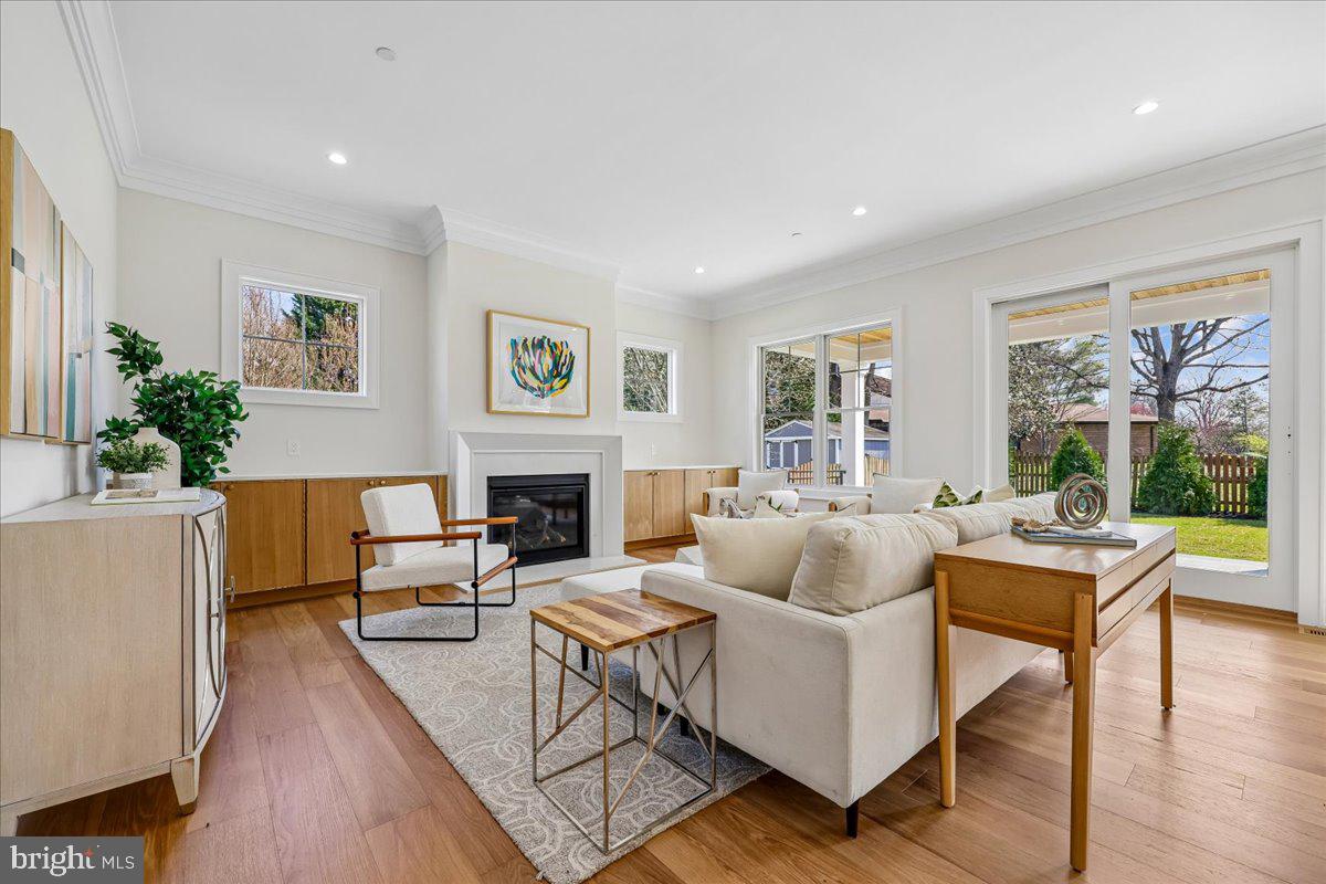 GARRETT PARK ESTATES - Residential