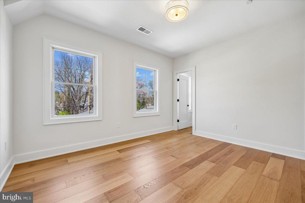 GARRETT PARK ESTATES - Residential