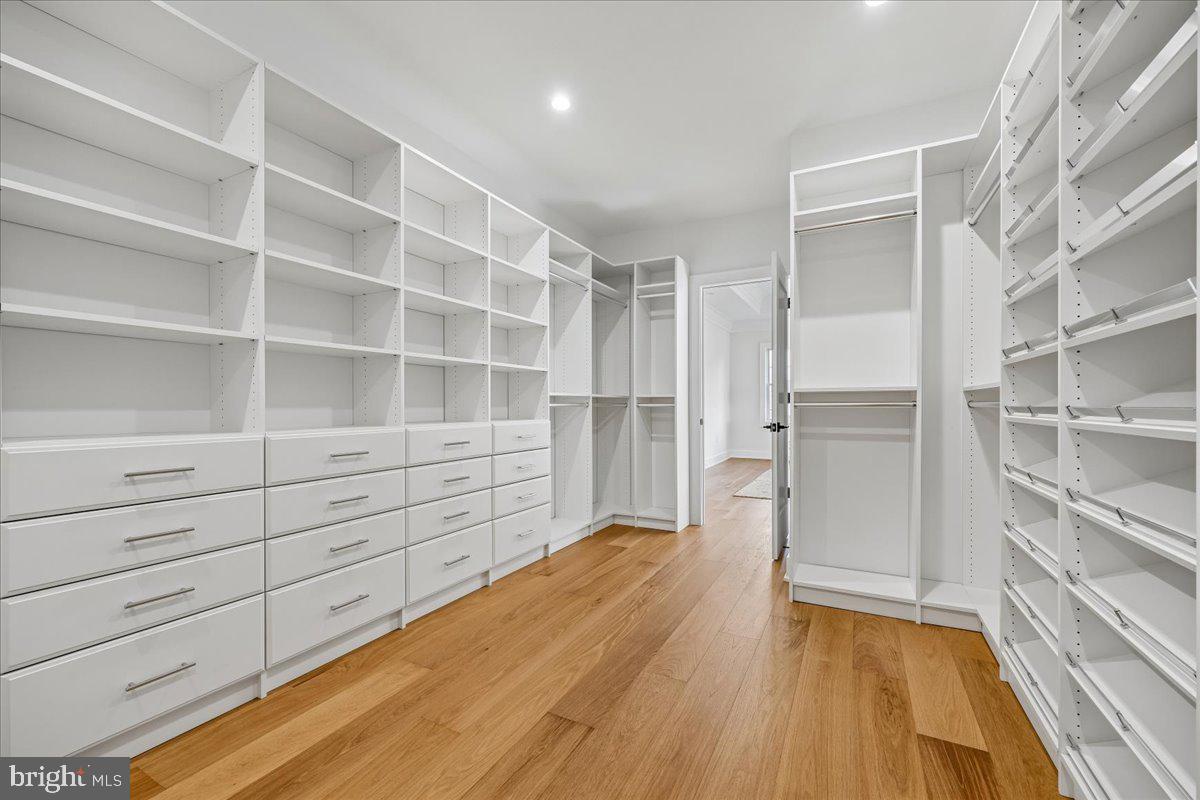 GARRETT PARK ESTATES - Residential