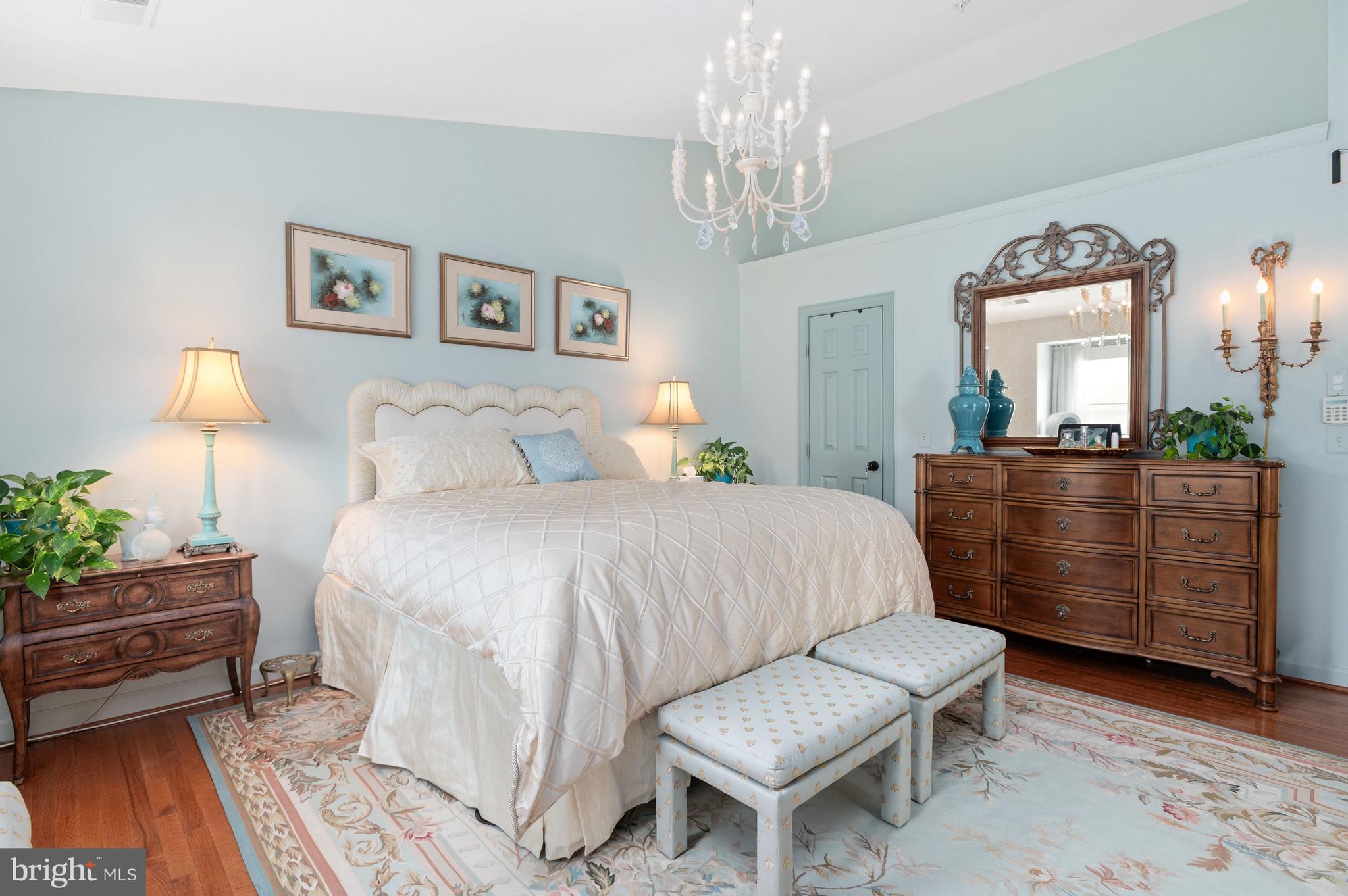 AMBERWOOD - Residential